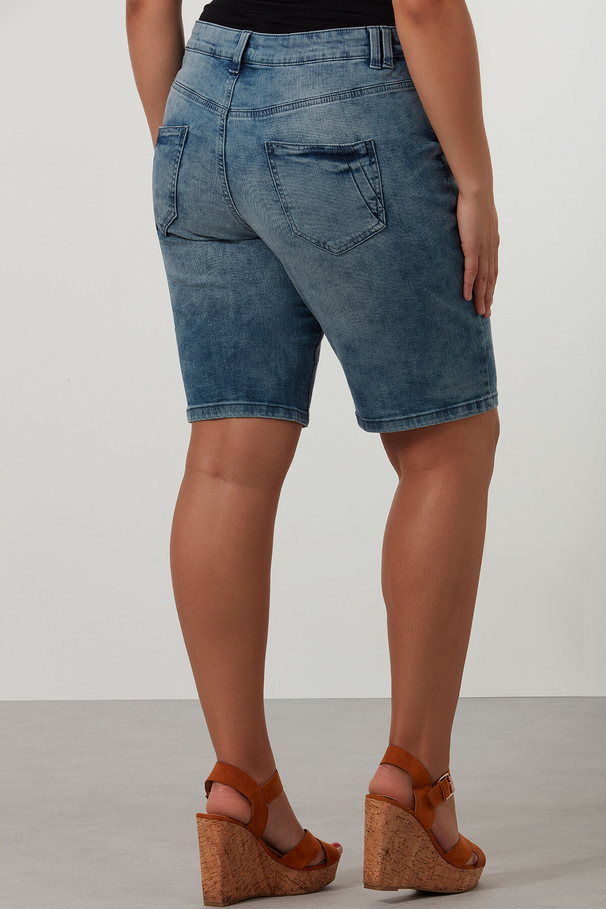 Short en denim image number 3
