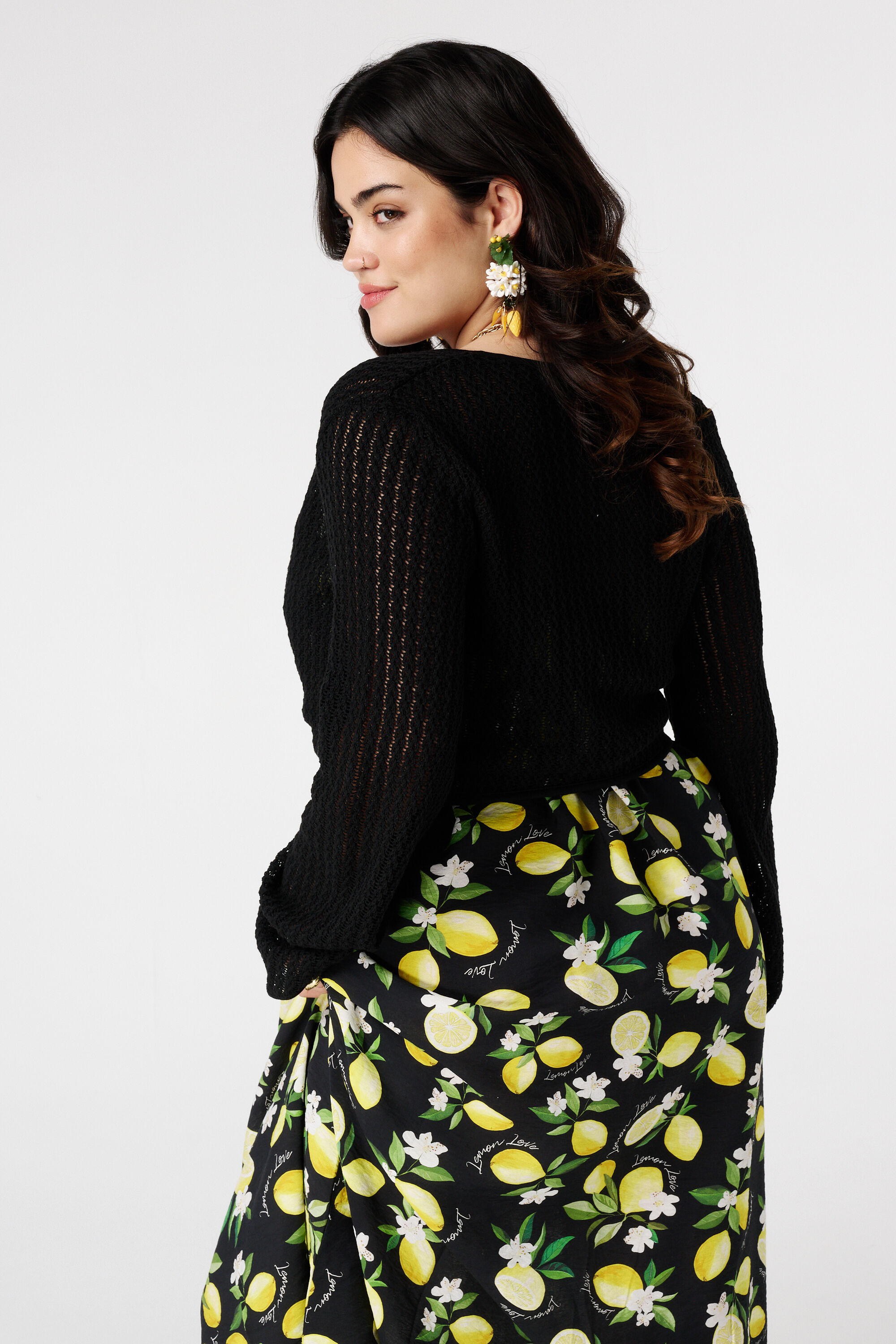 Cardigan en maille avec boutons image number 3