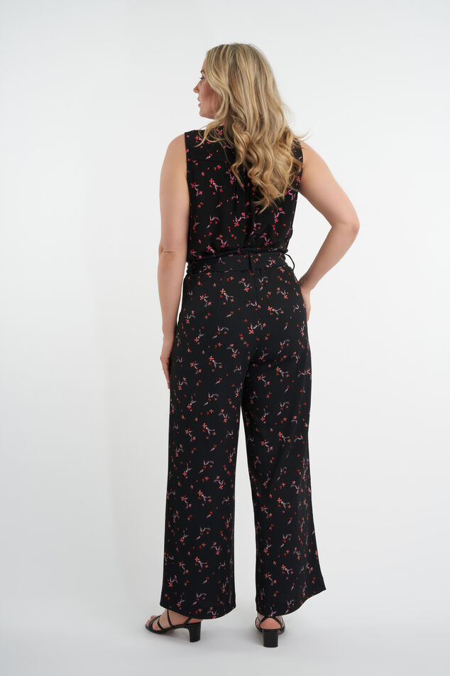 Pantalon large avec ceinture image number 4