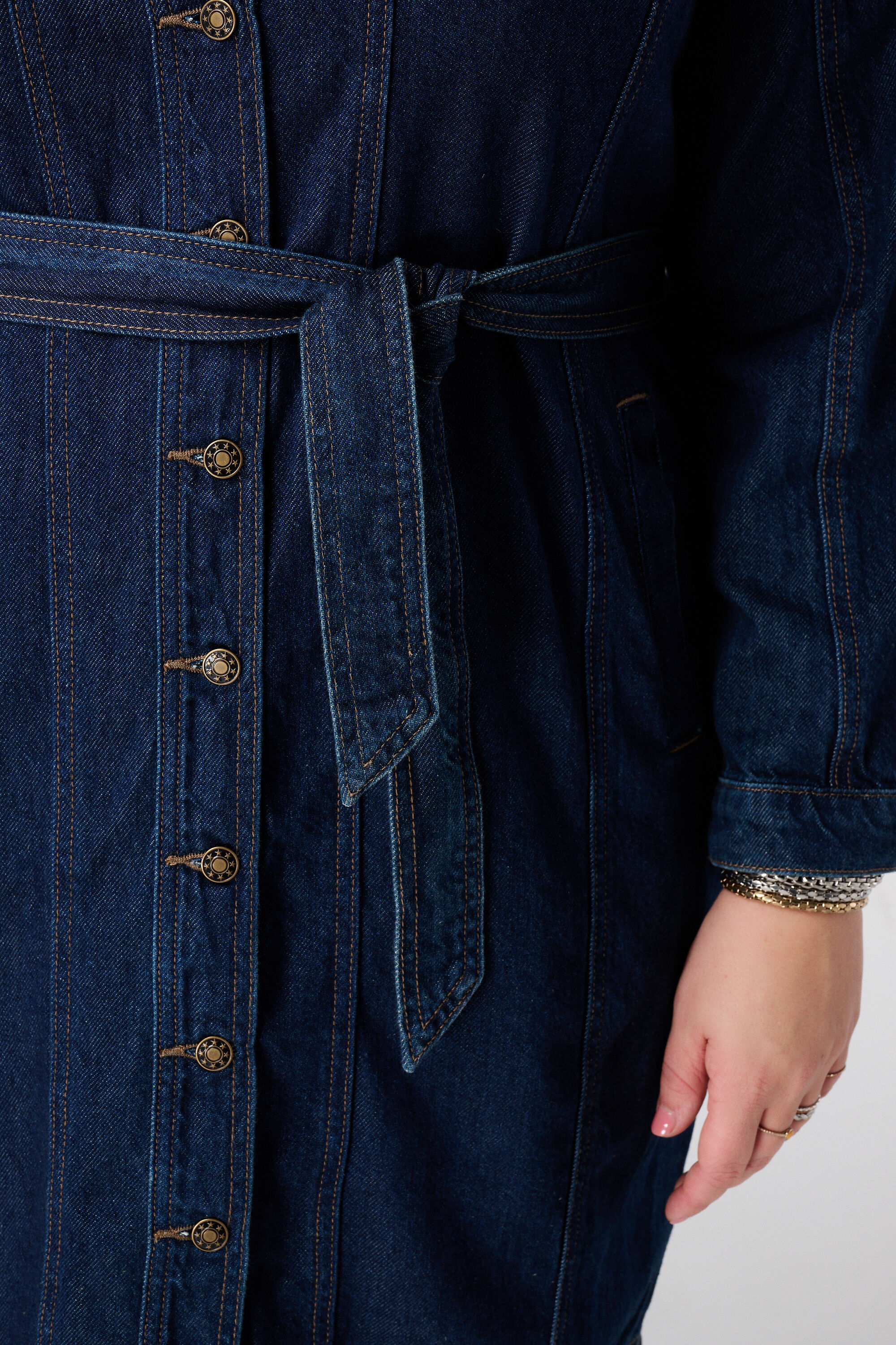 Robe en denim avec ceinture &agrave; nouer image number 6
