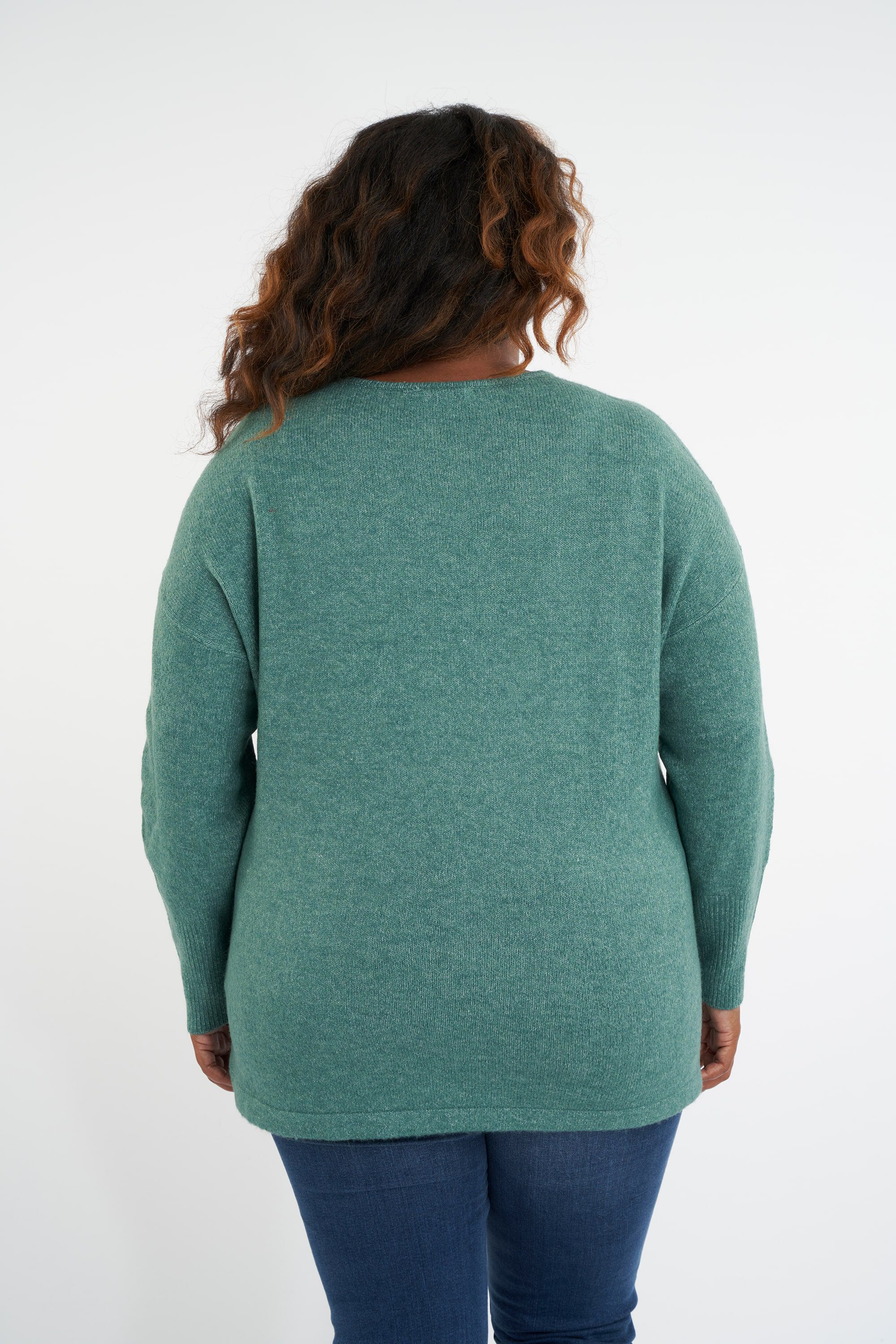 Pull avec col en V image number 3