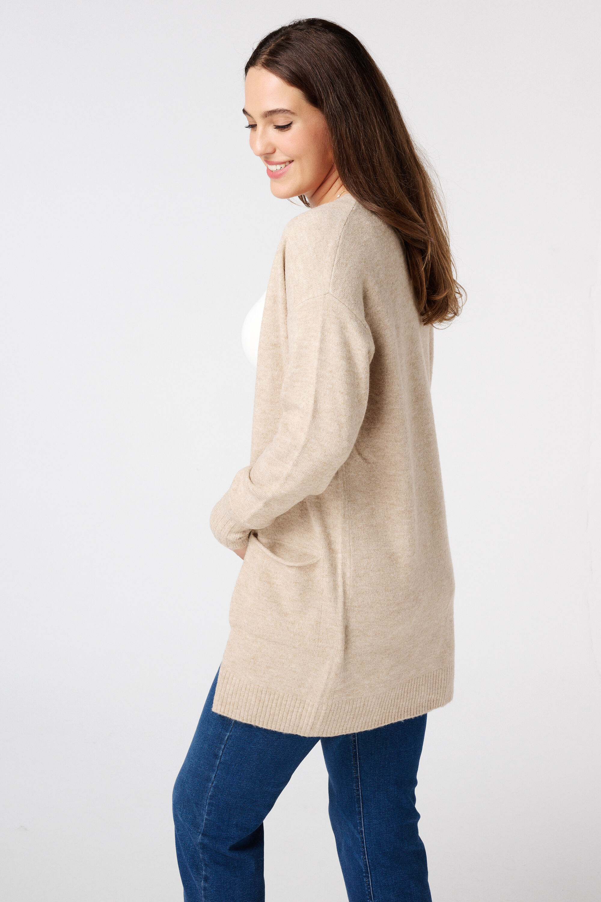 Cardigan mi-long avec poches lat&eacute;rales image number 3