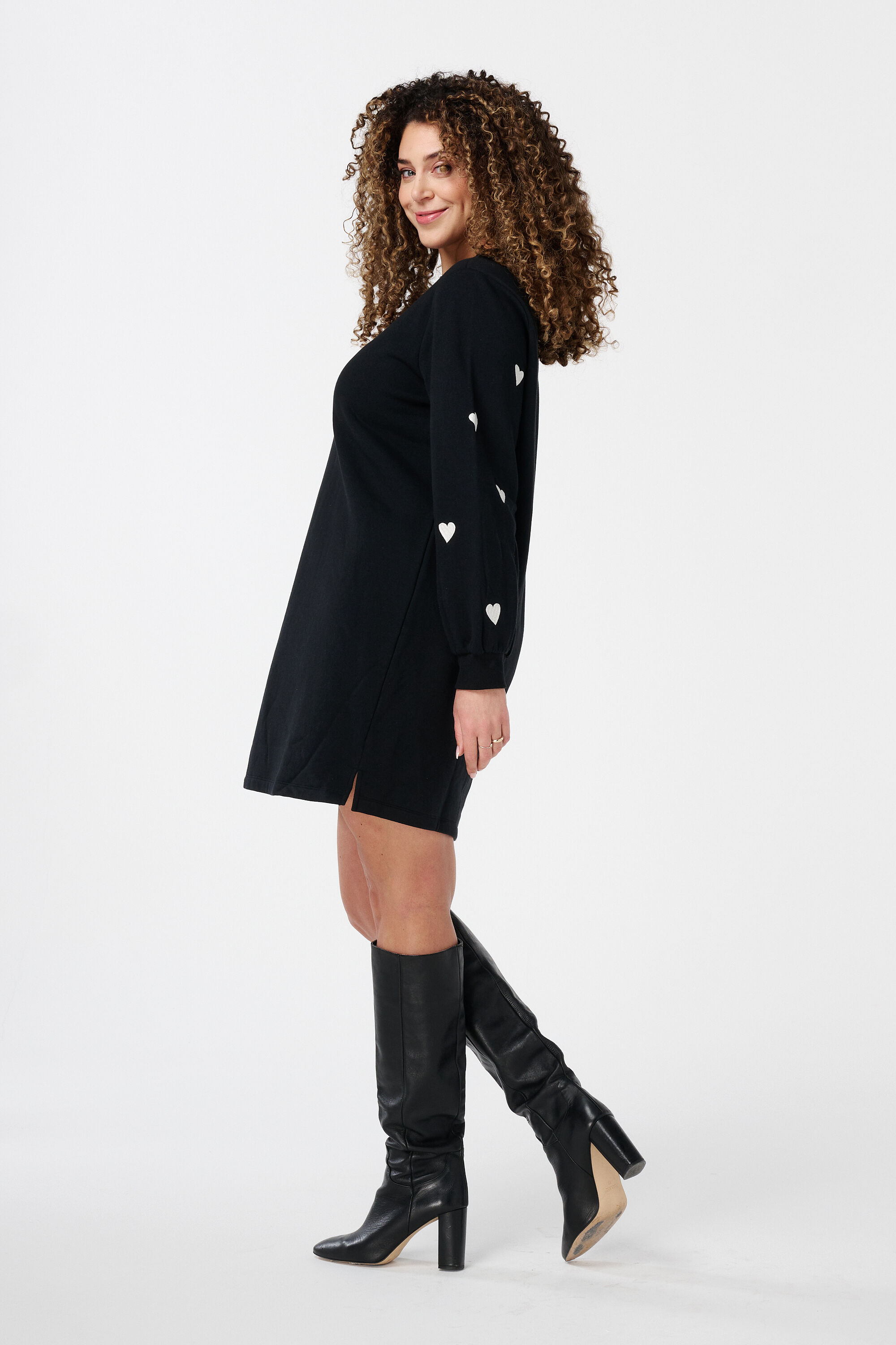 Robe avec c&oelig;urs fantaisie image number 3