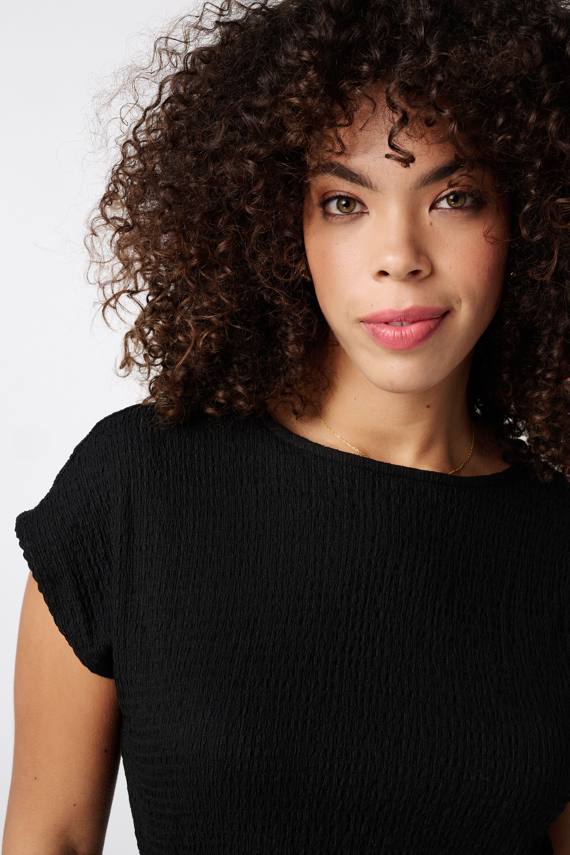 Haut textur&eacute; et mancherons image number 4