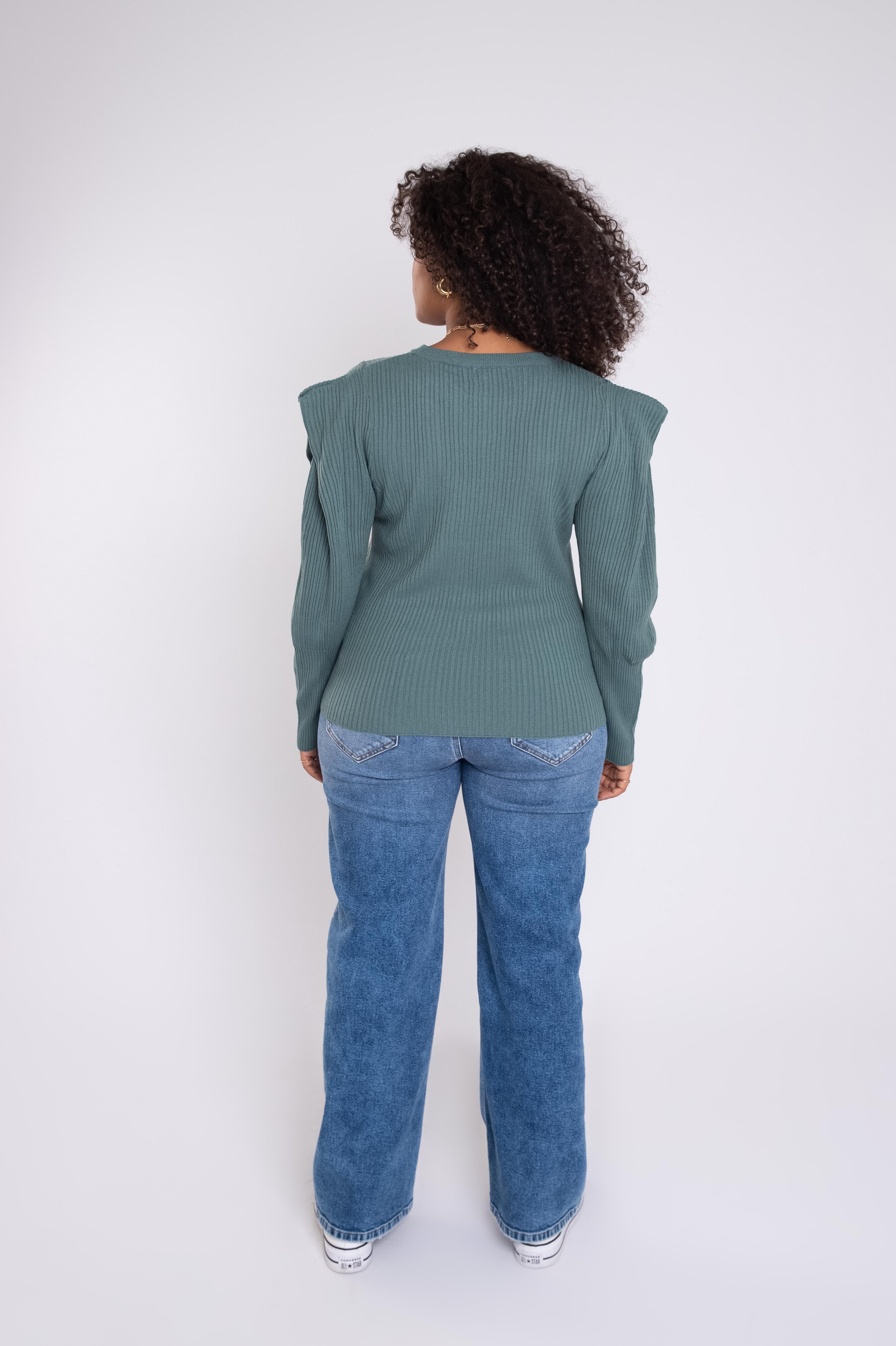 Pull &agrave; manches bouffantes  image number 3