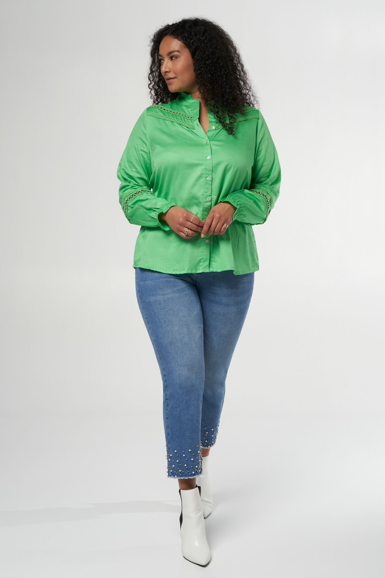 Chemisier avec d&eacute;tails et col montant image number 5