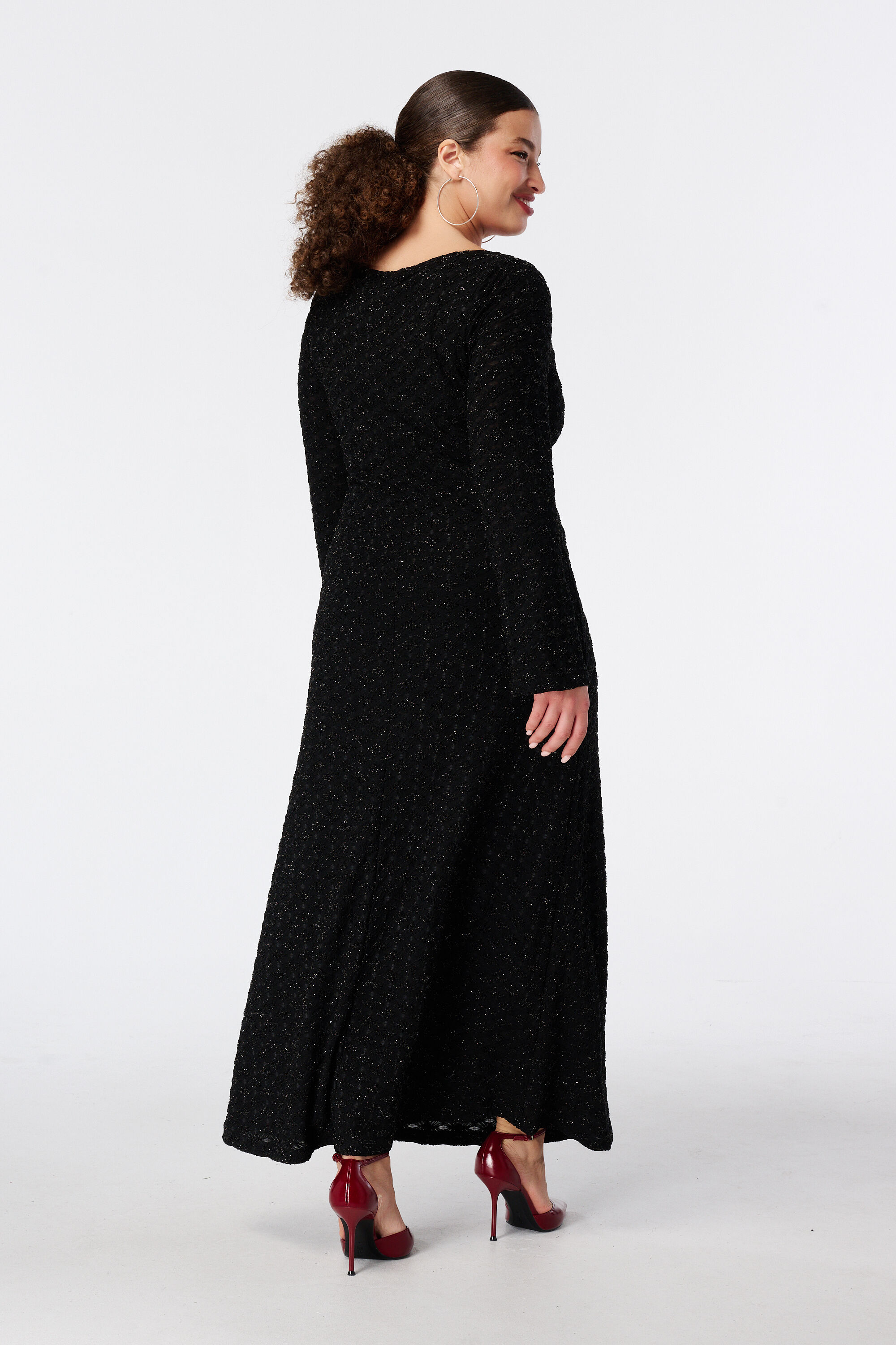 Robe courte en mesh &agrave; fleurs image number 3