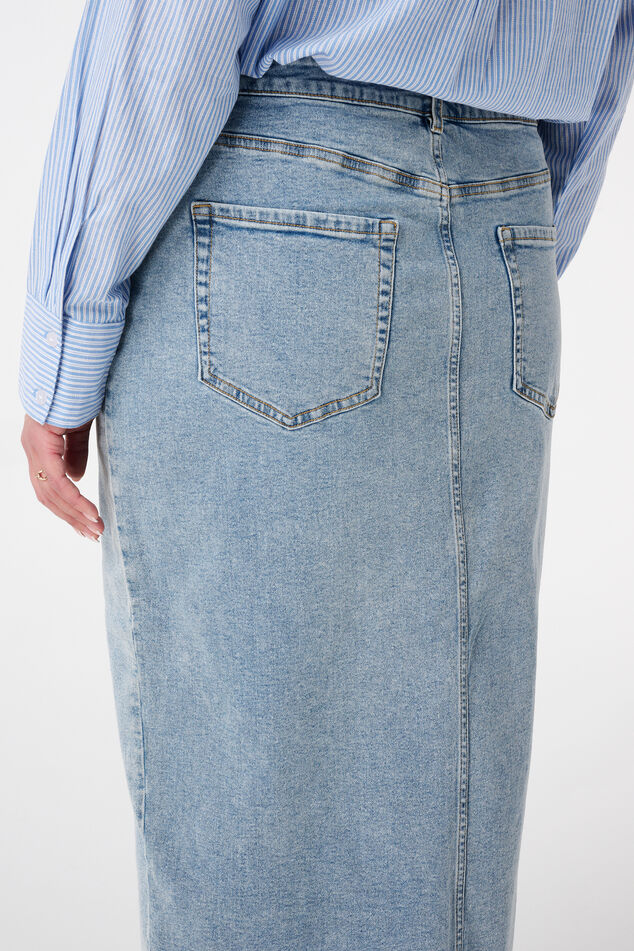 Jupe en jean avec fente image number 4