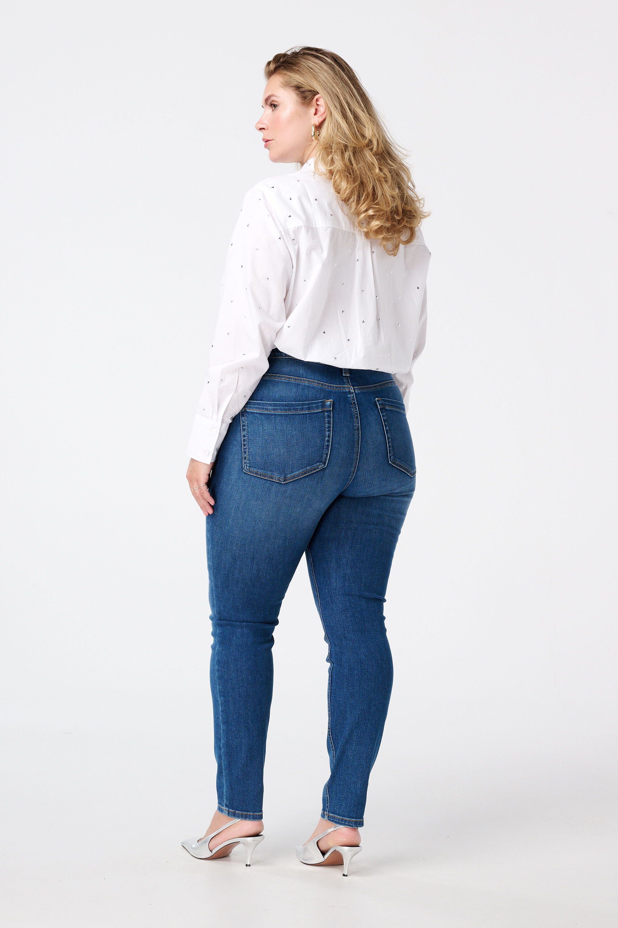 Jean slim IRIS image number 3