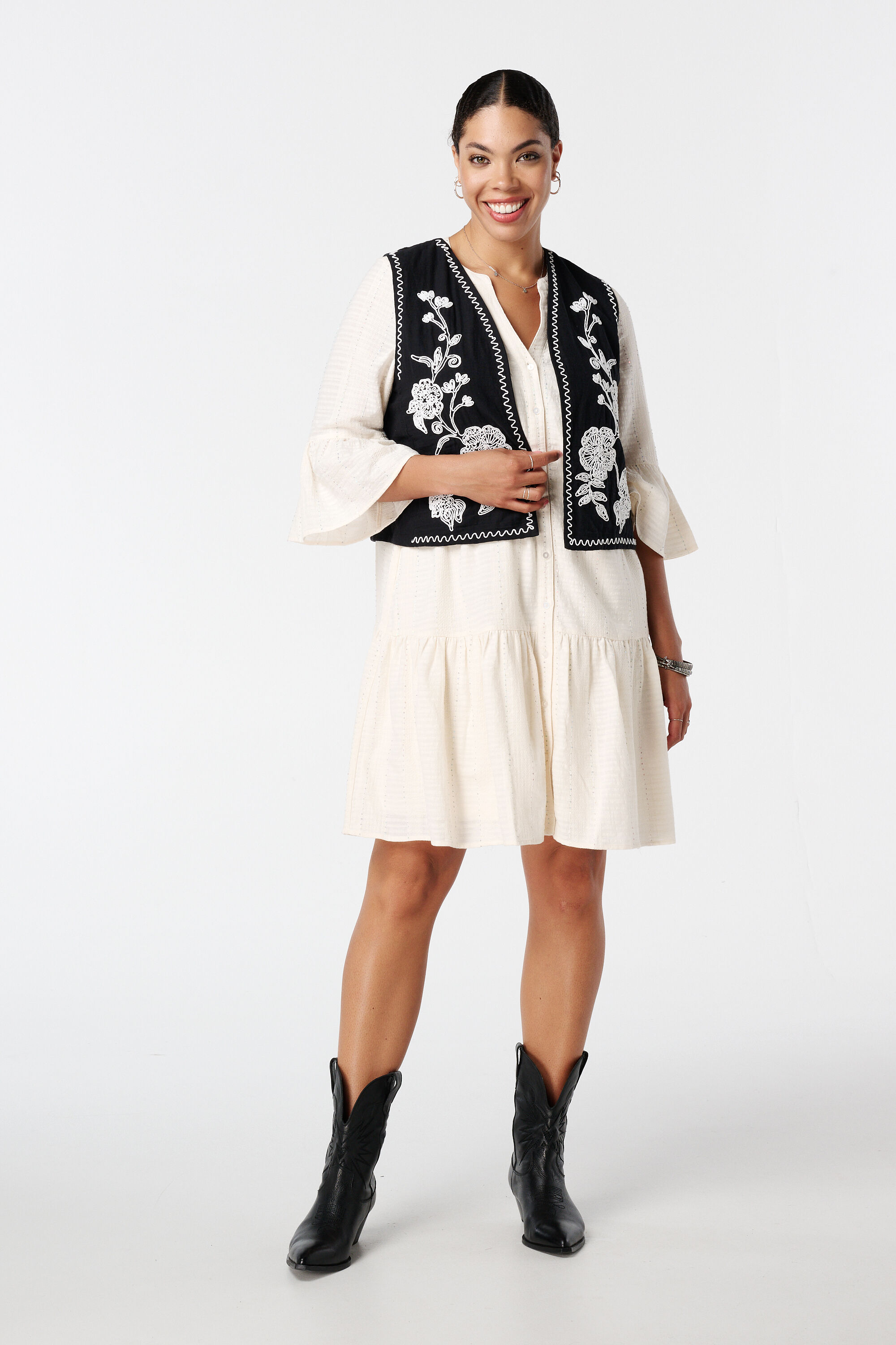 Gilet brod&eacute; image number 5