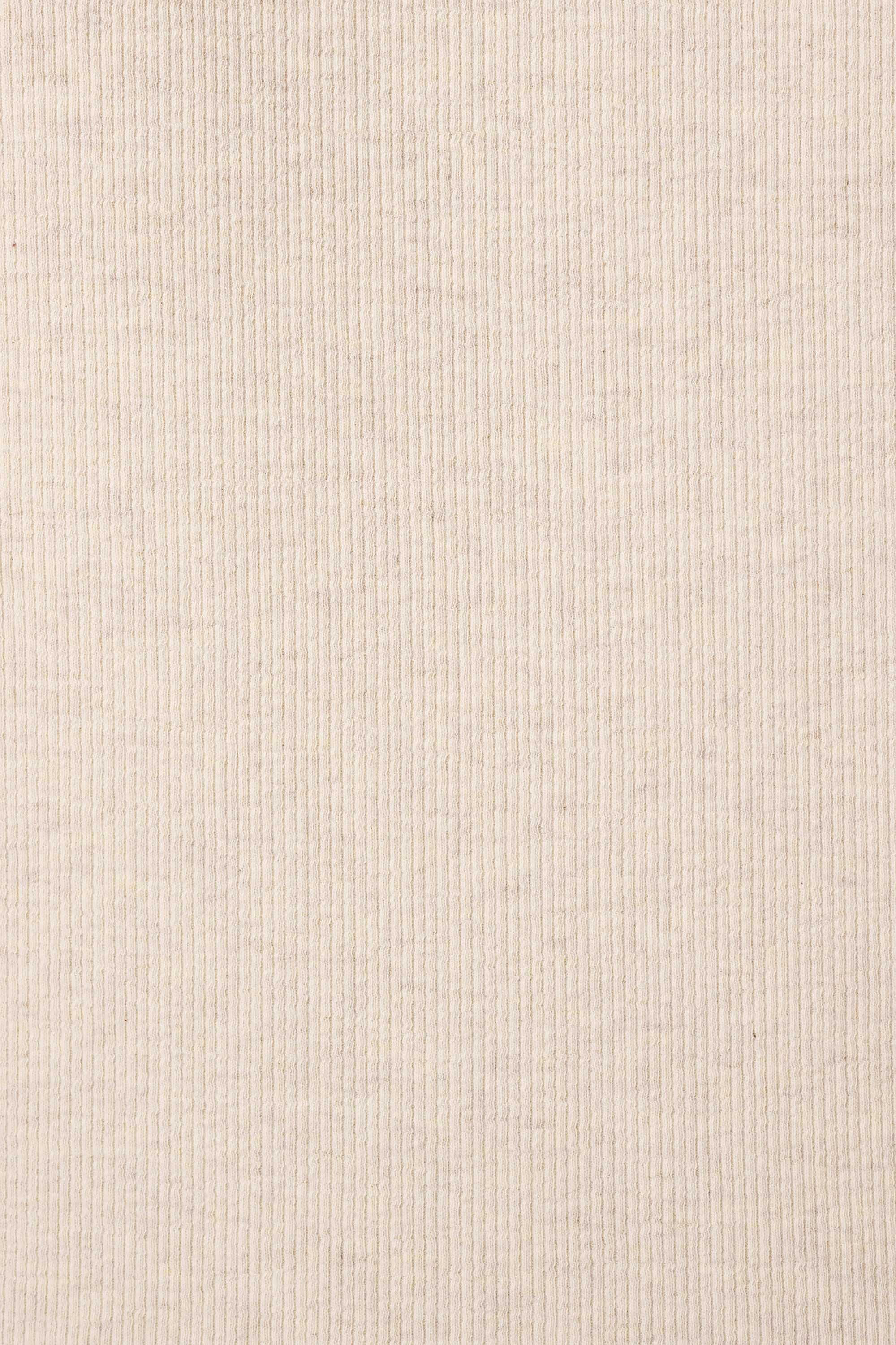 Top en maille c&ocirc;tel&eacute;e avec col en V image number 6