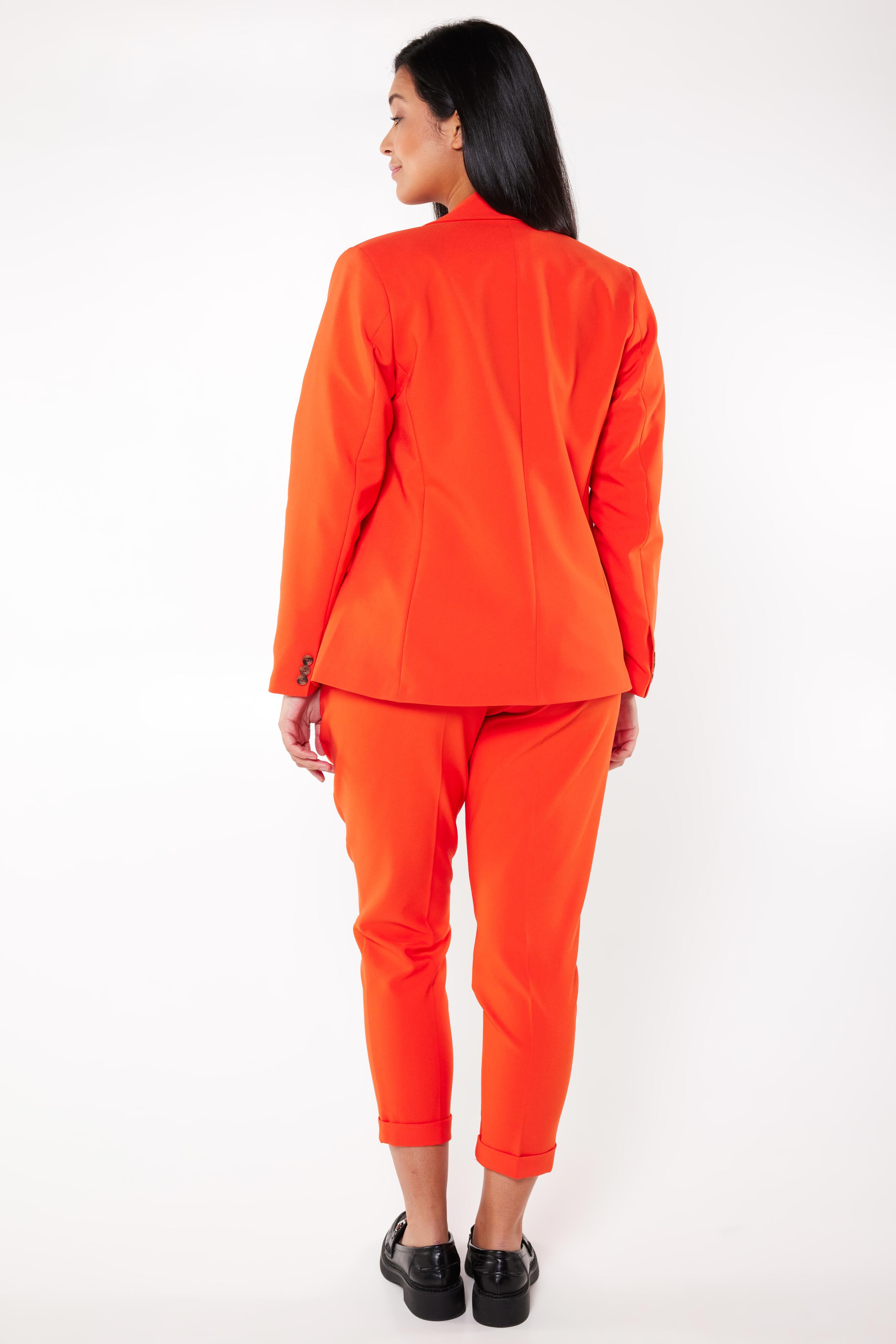 Blazer  image number 4