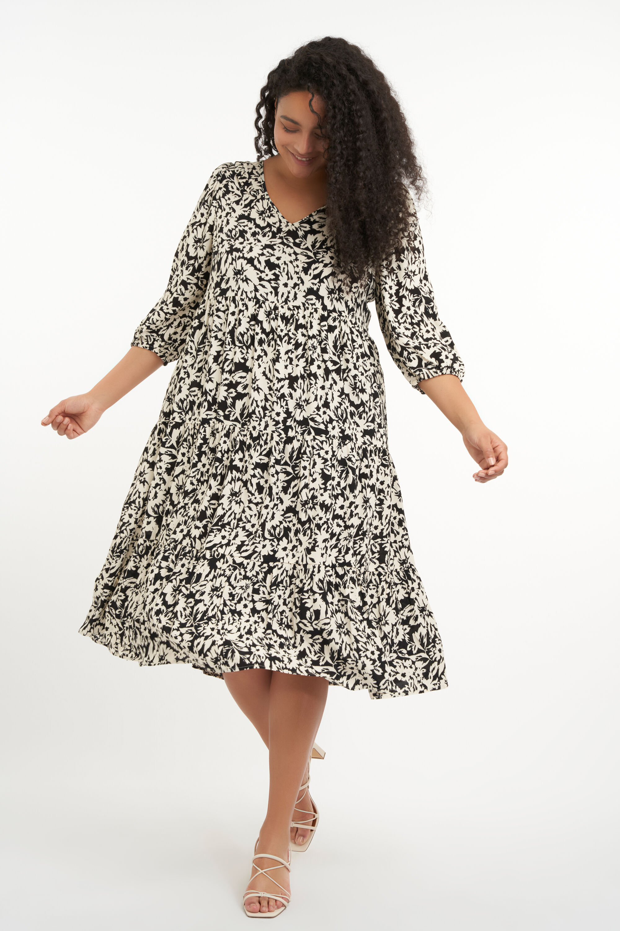 Robe longue &agrave; imprim&eacute;  image number 5