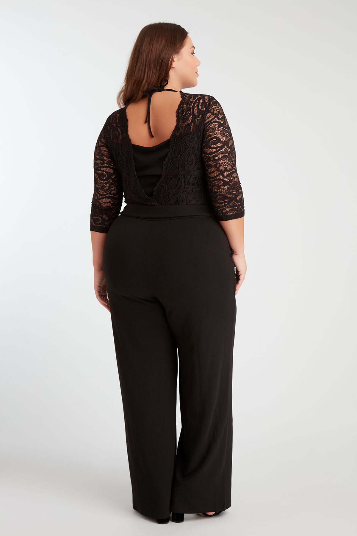 Combinaison avec dentelle image number 6