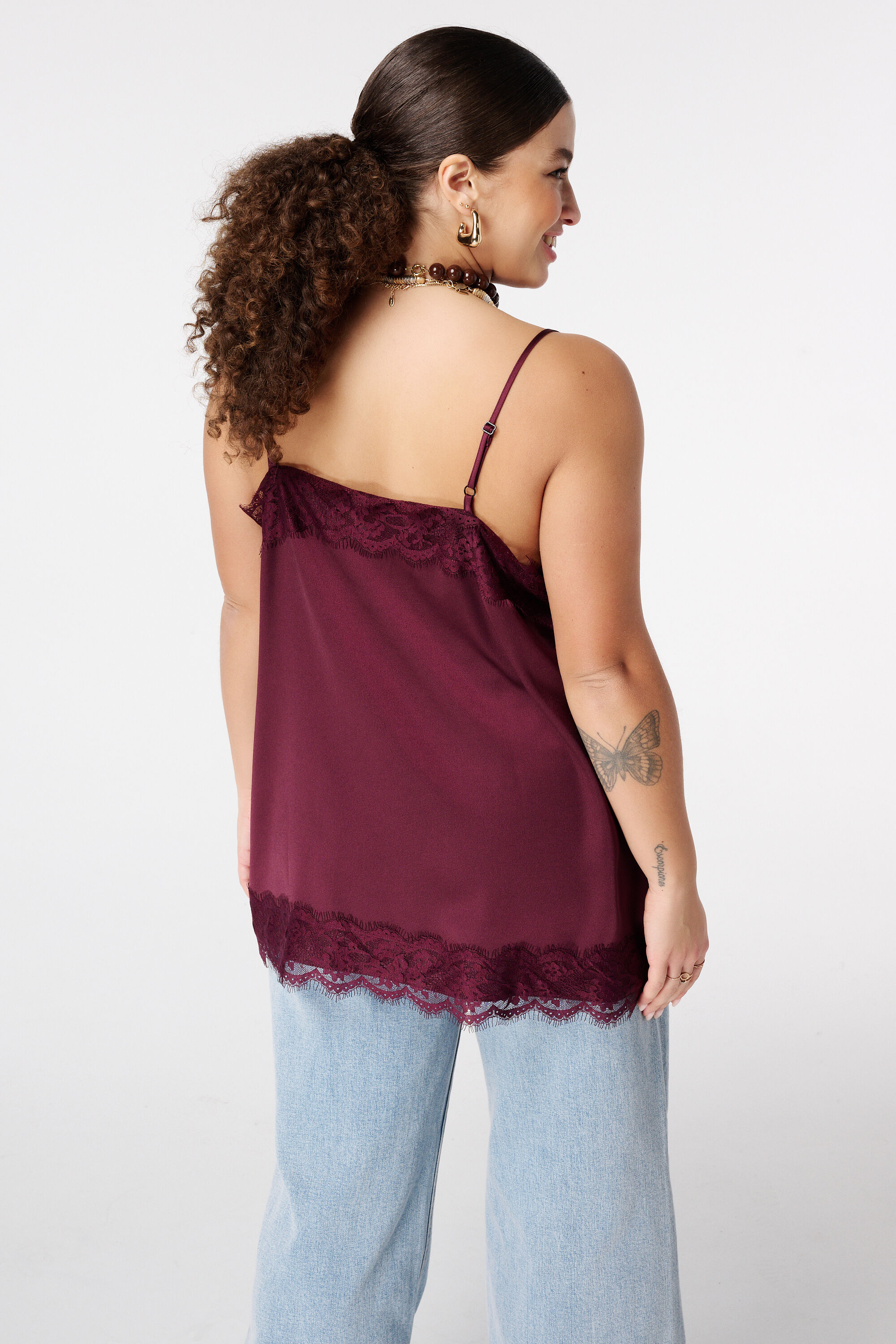 Blouse spaghetti avec dentelle image number 3