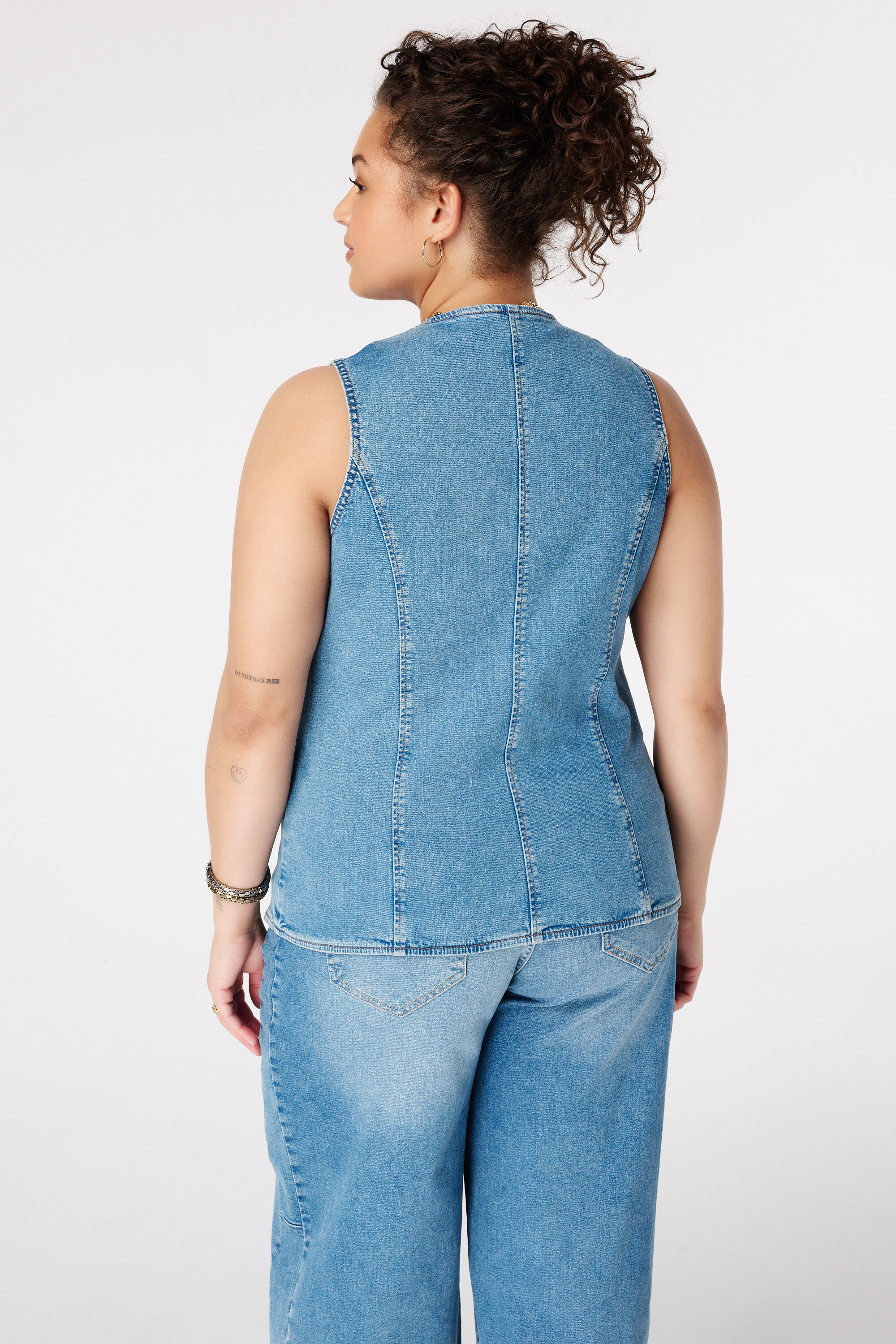 Gilet long en denim image number 3