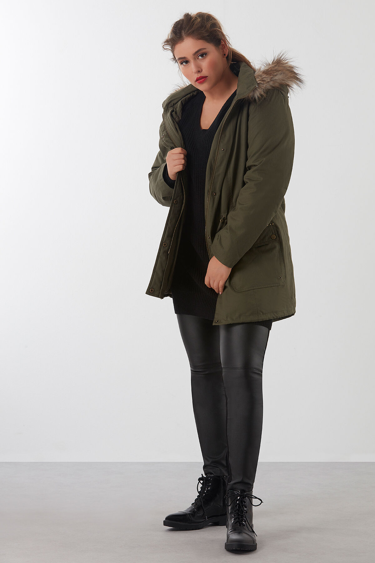 Parka clout&eacute;e image number 6