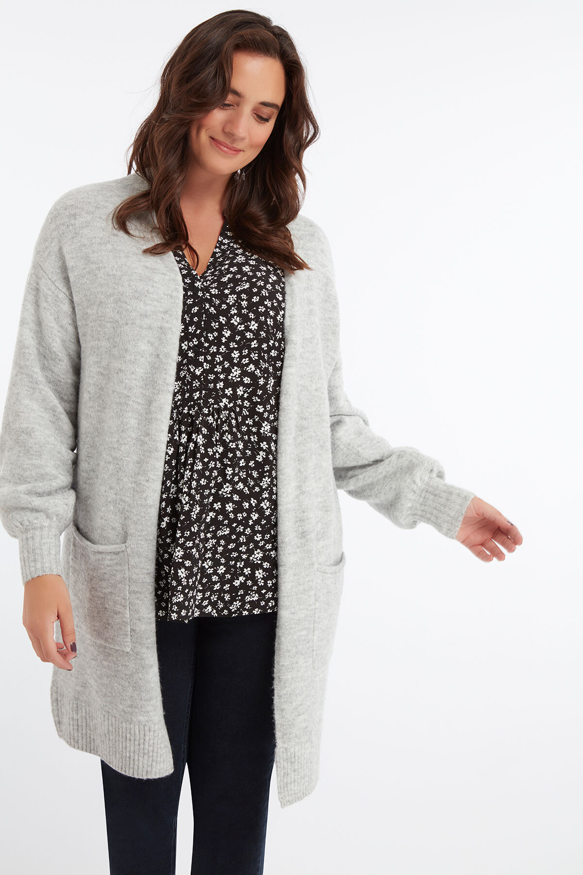 Cardigan image number 3