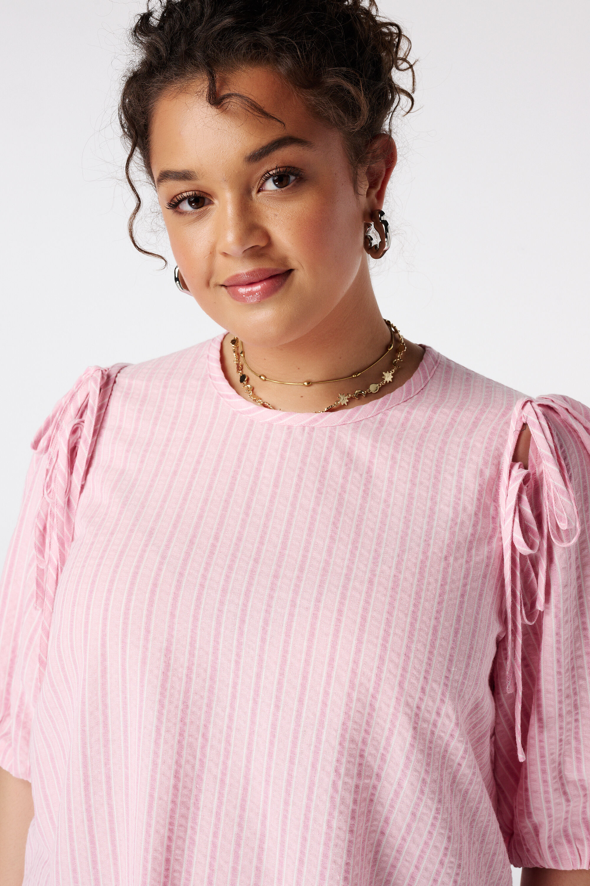 Blouse avec n&oelig;uds image number 4