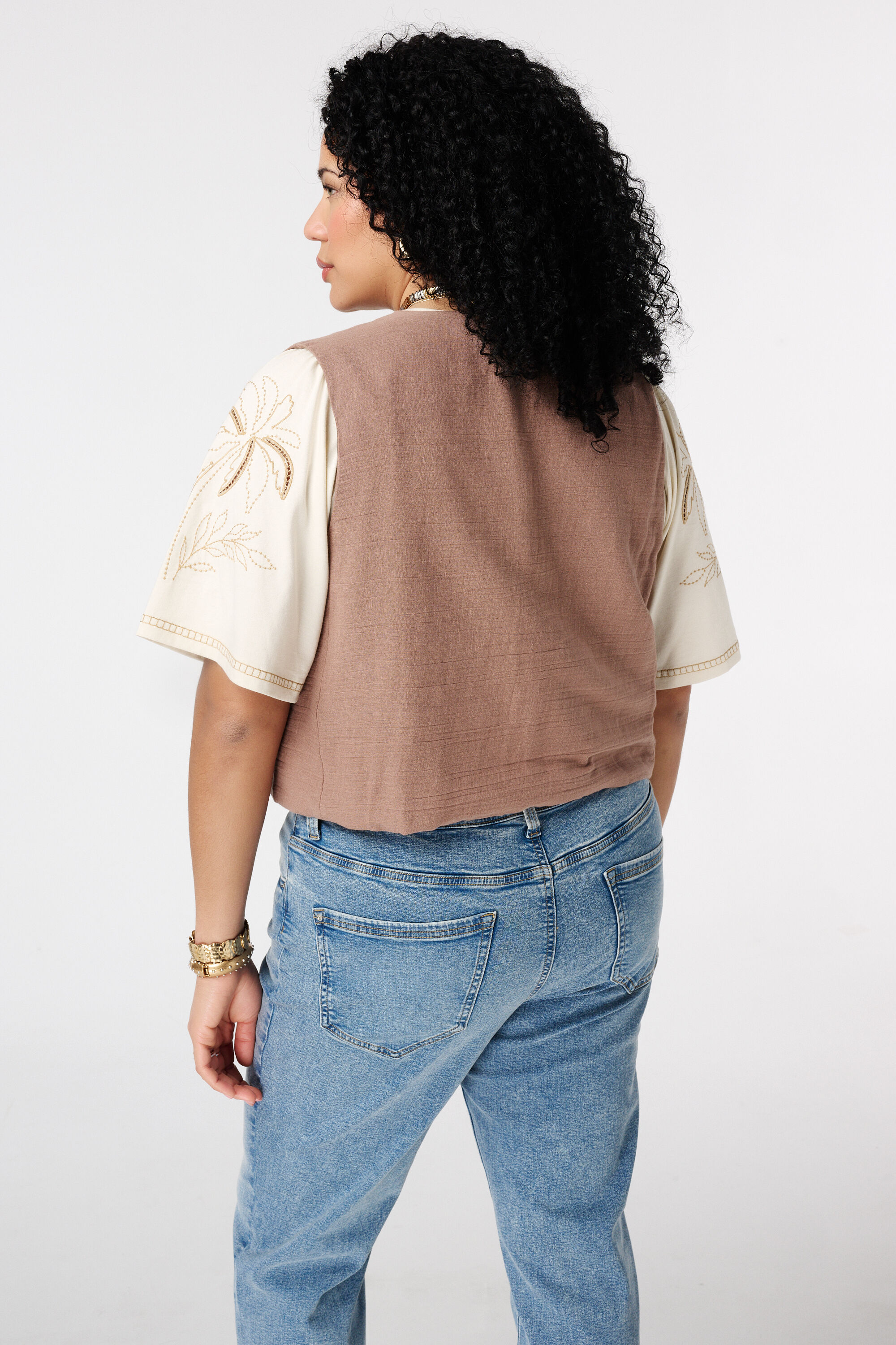 Gilet avec broderie image number 3