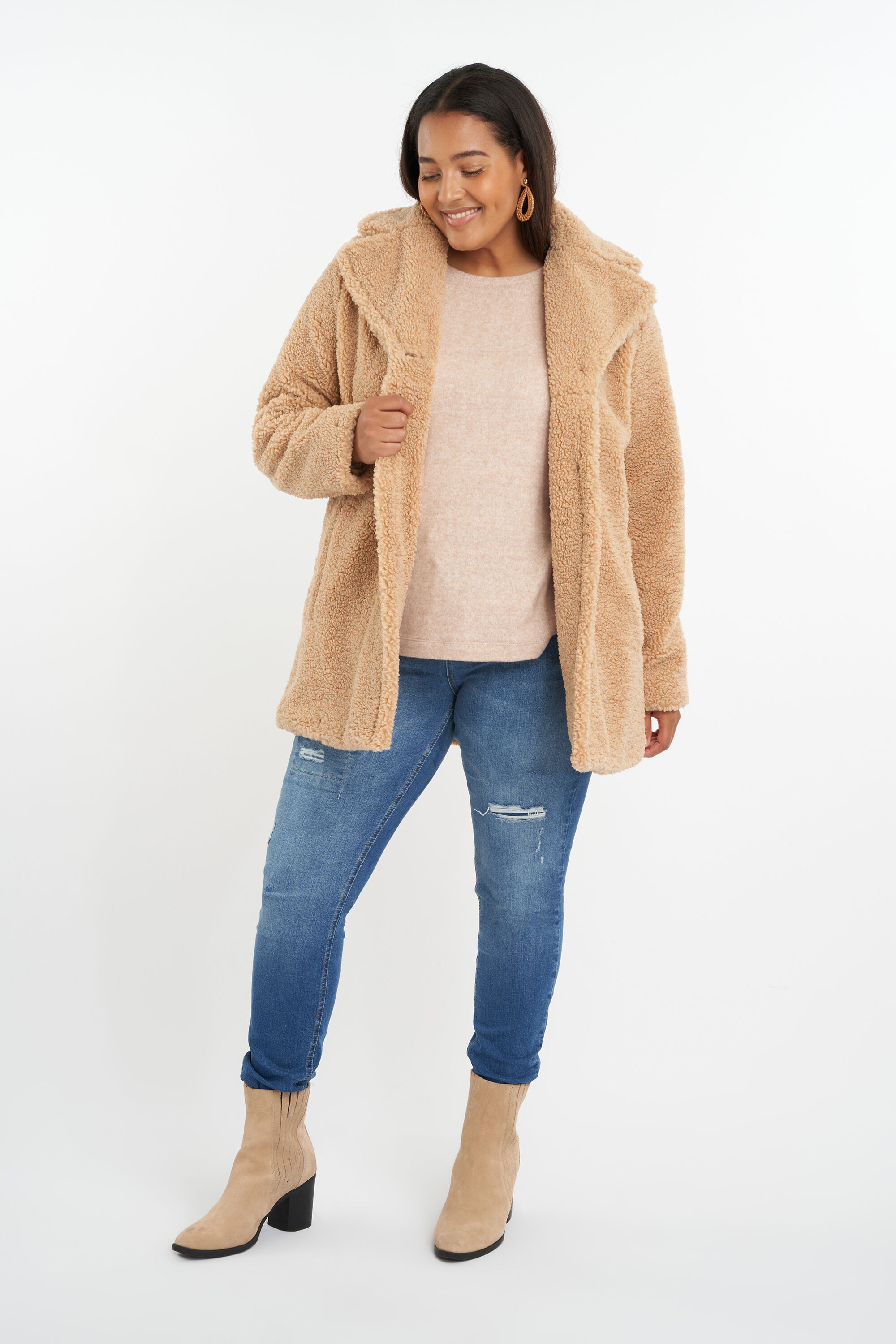 Veste en peluche douce image number 6