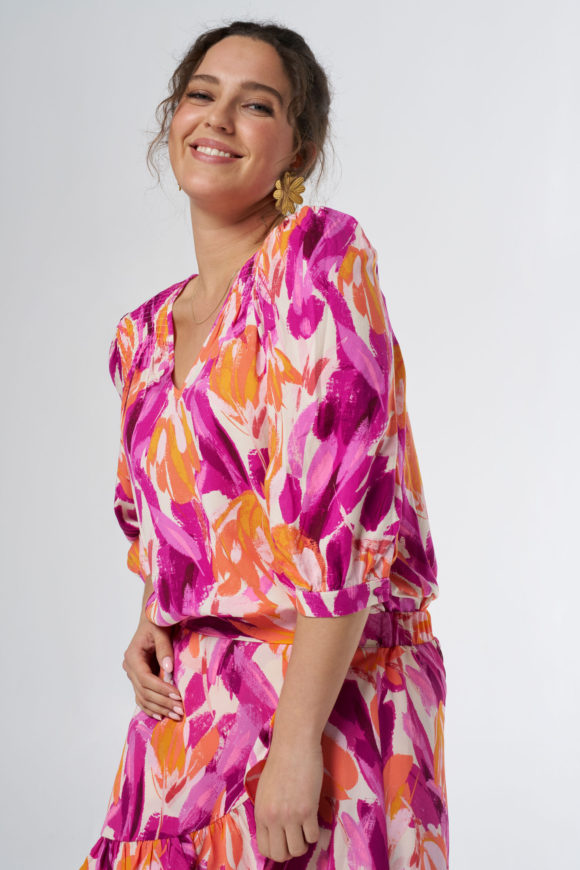 Chemisier &agrave; d&eacute;tails smock&eacute;s image number 6