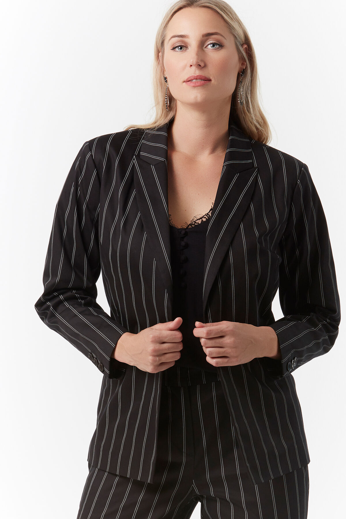 Veste blazer &agrave; fines rayures image number 3