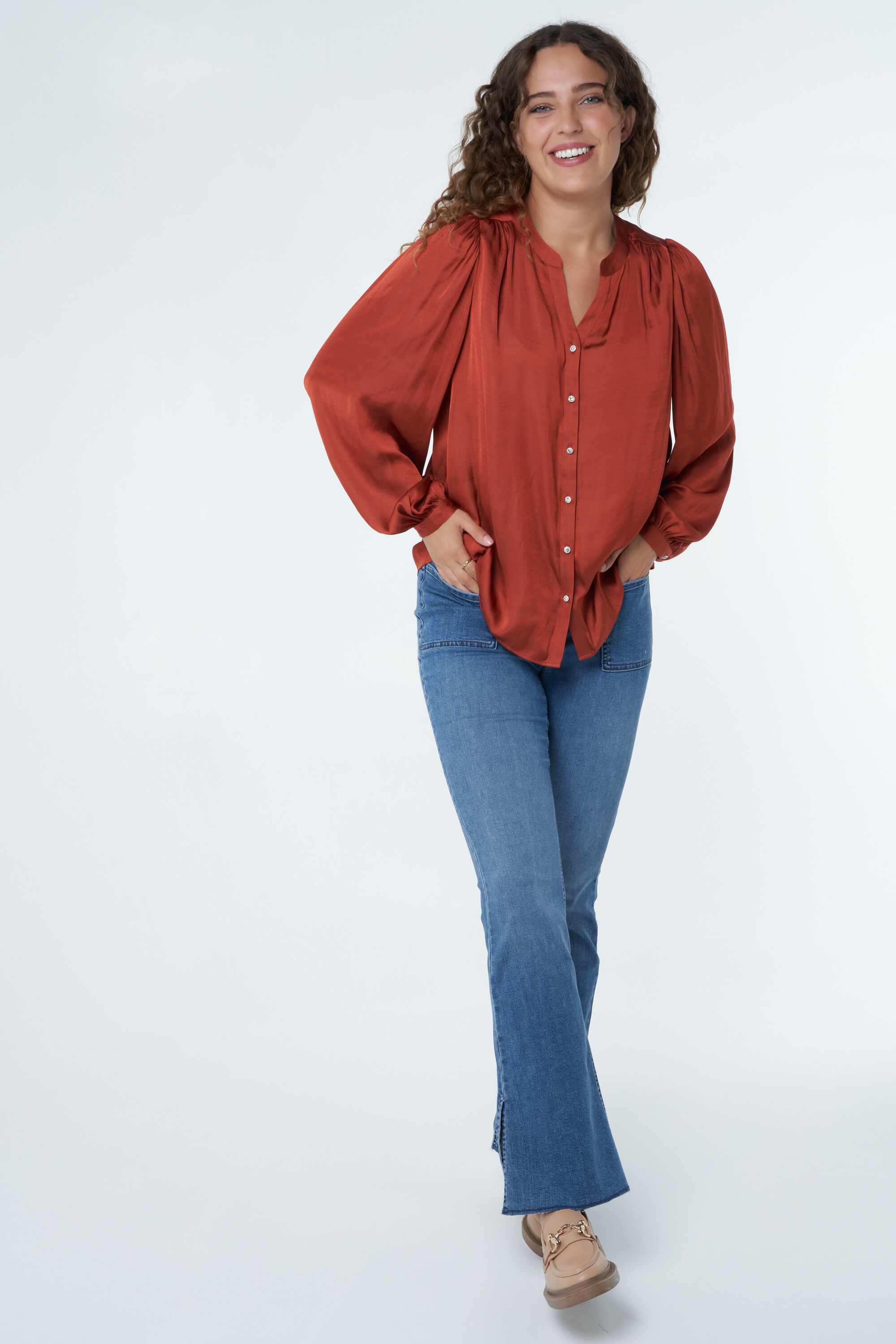 Chemisier en satin  image number 0