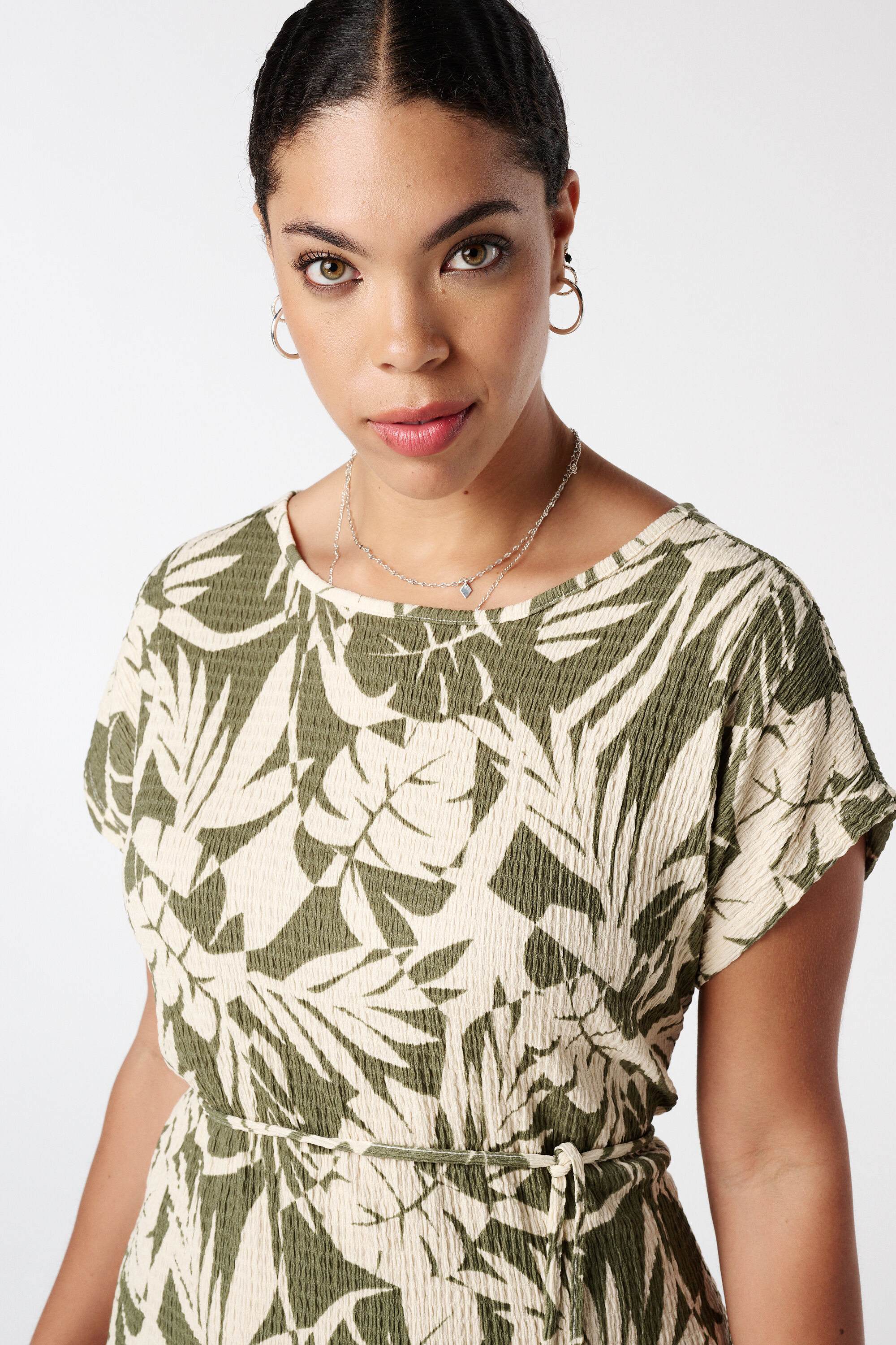 Robe midi imprim&eacute;e avec cordon image number 4