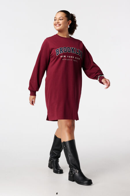Robe sweat avec inscription Robe sweat avec inscription