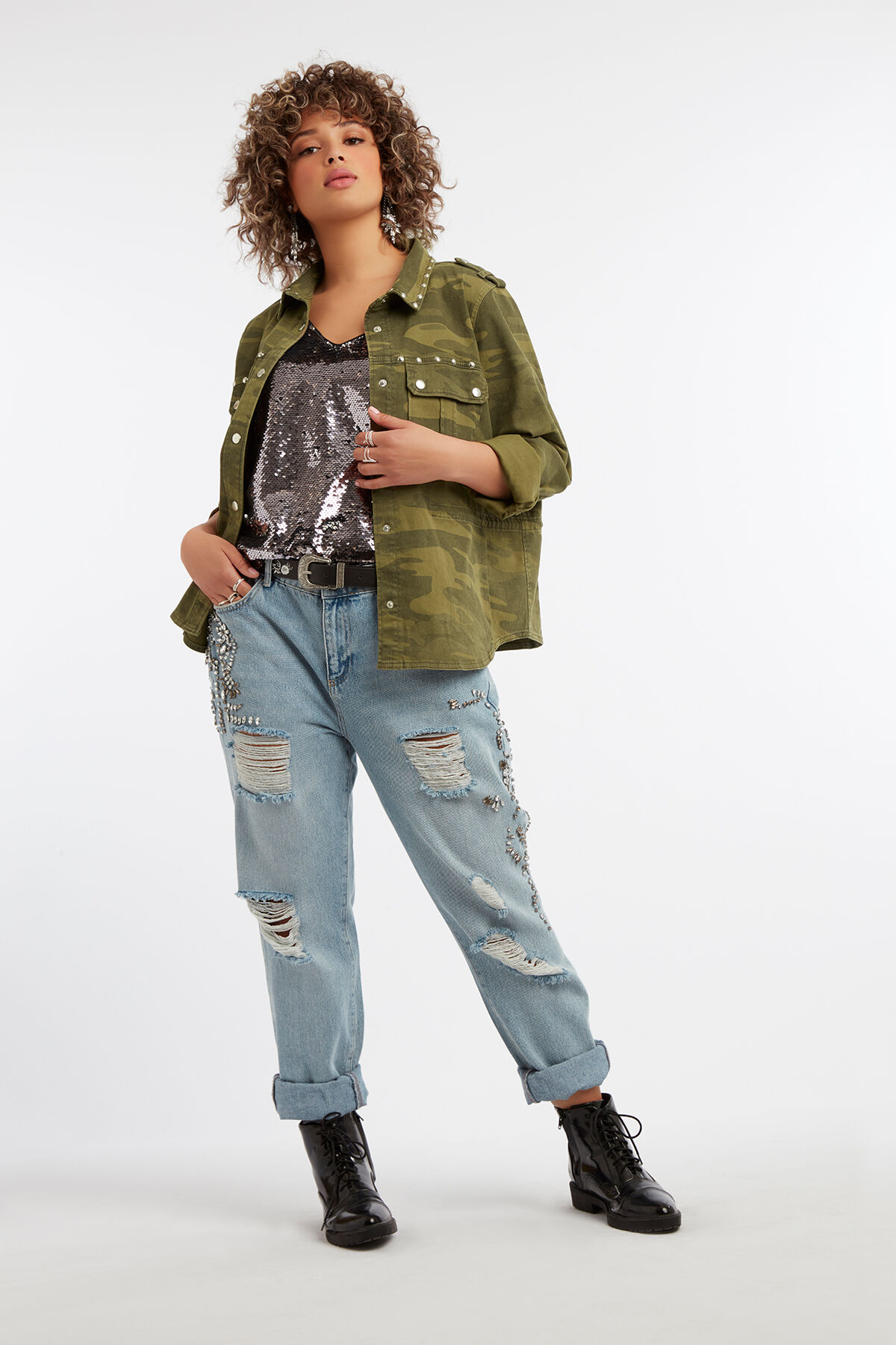 Jeans boyfriend avec strass image number 6