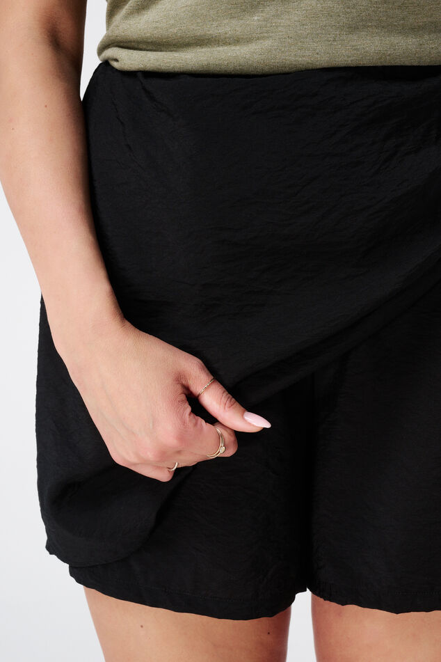 Jupe-short enveloppante image number 4