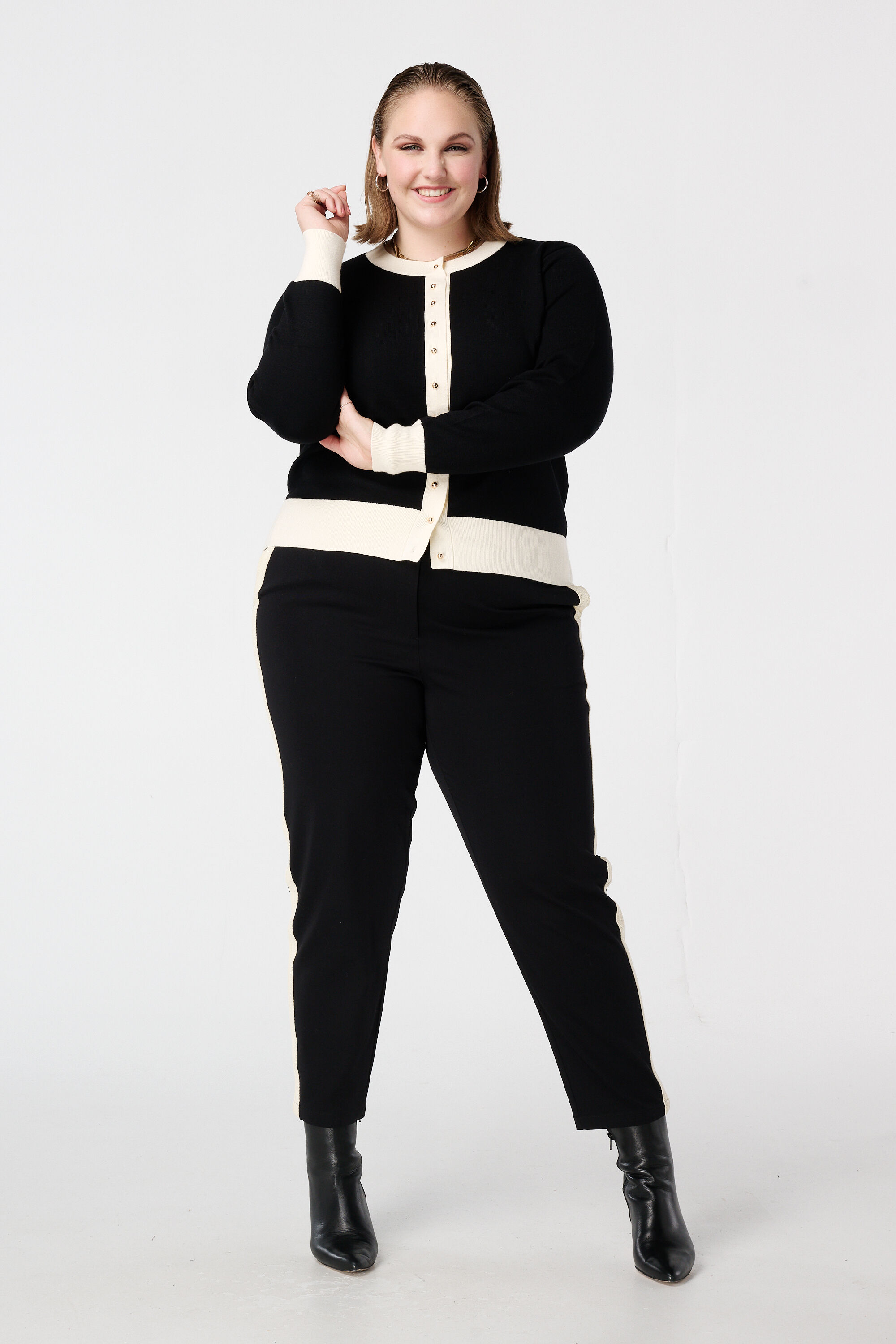 Cardigan avec boutons image number 5