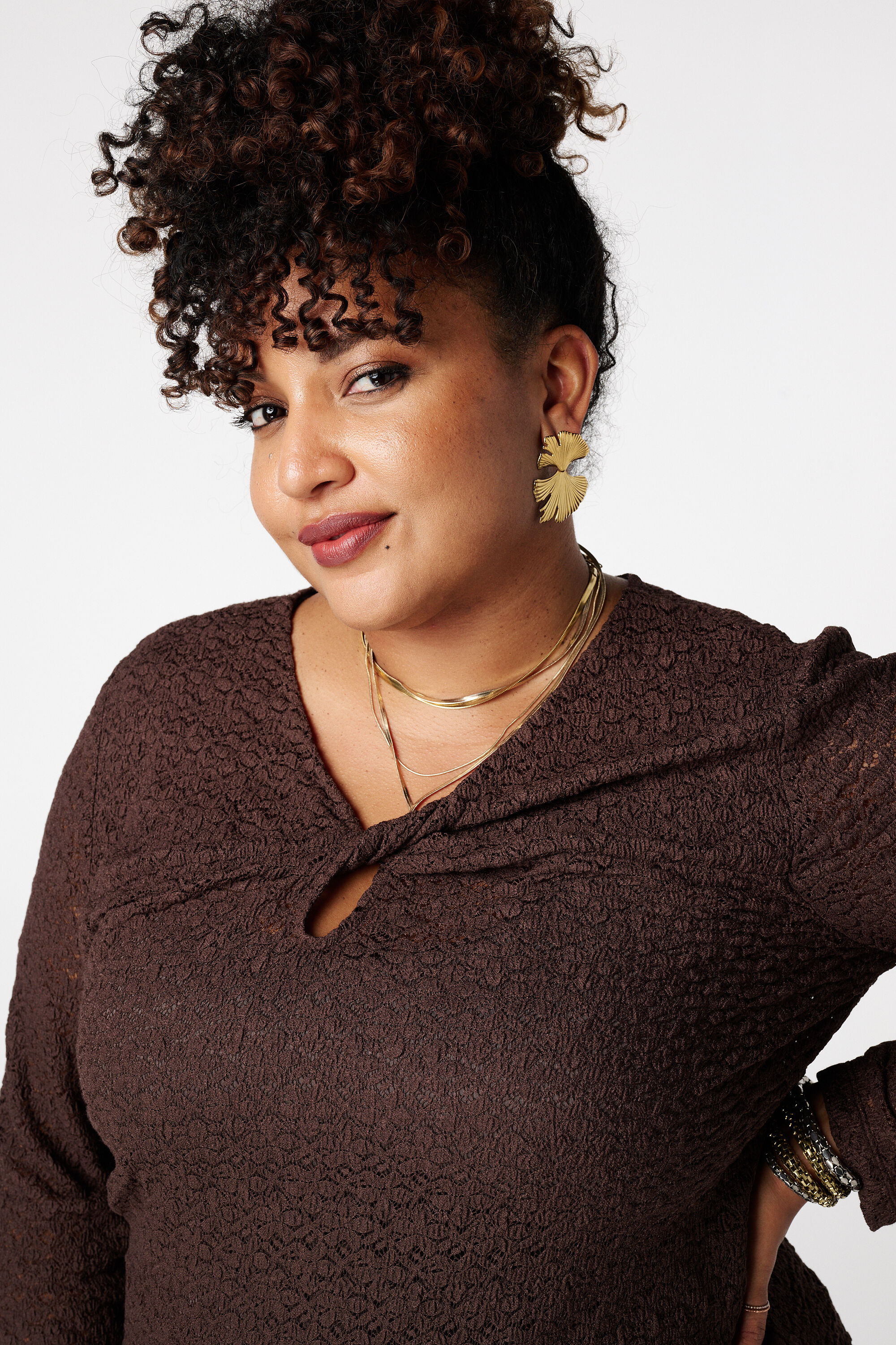 Top en dentelle avec d&eacute;tail ajour&eacute; image number 4