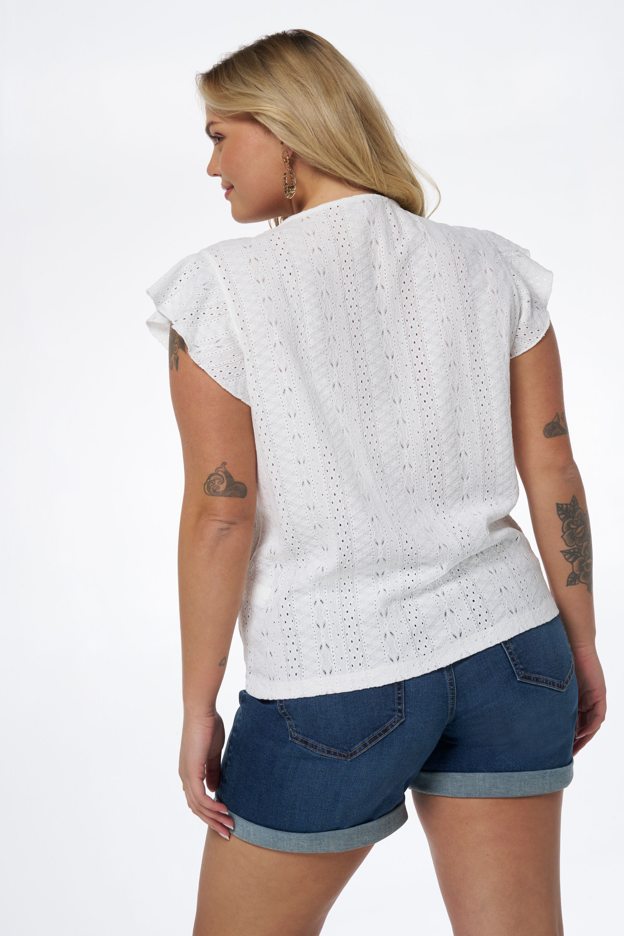 Haut en crochet avec n&oelig;ud fantaisie image number 3