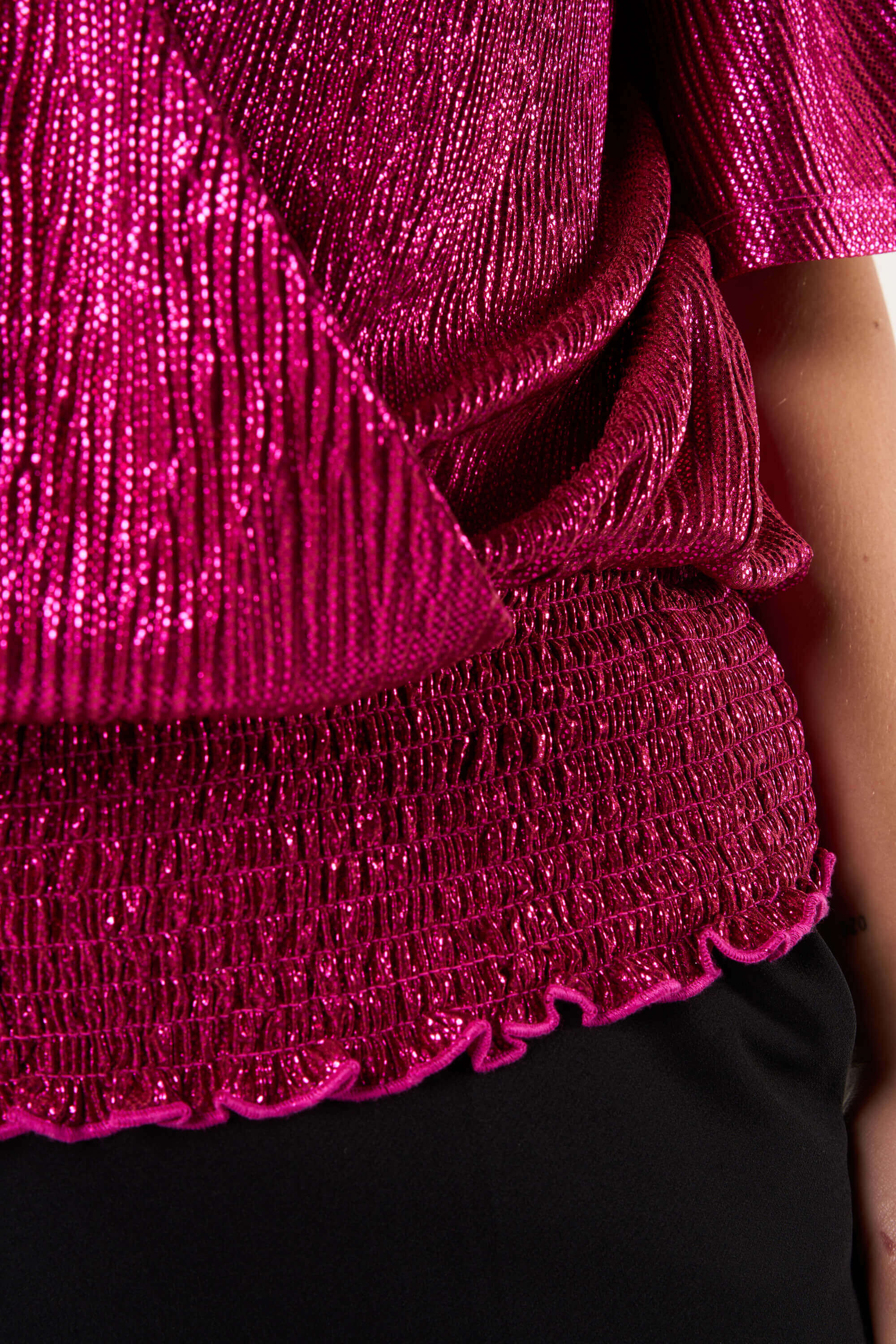 Haut brillant image number 5