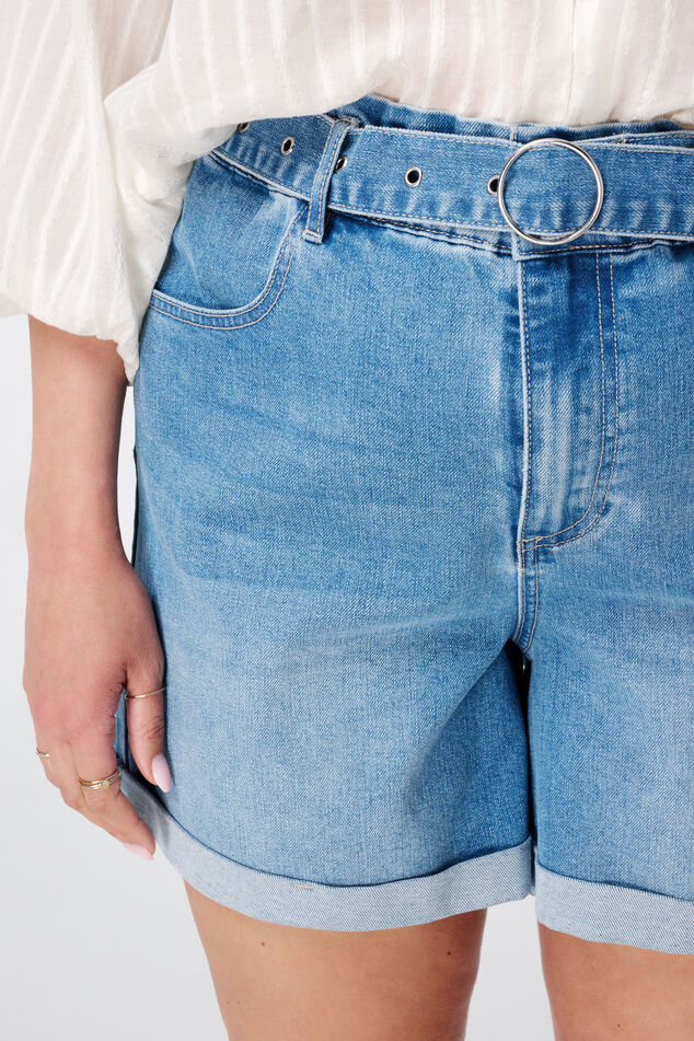 Short en jean avec ceinture image number 4