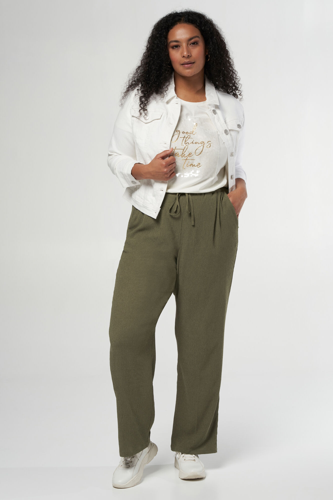 Pantalons avec un cordon image number 6