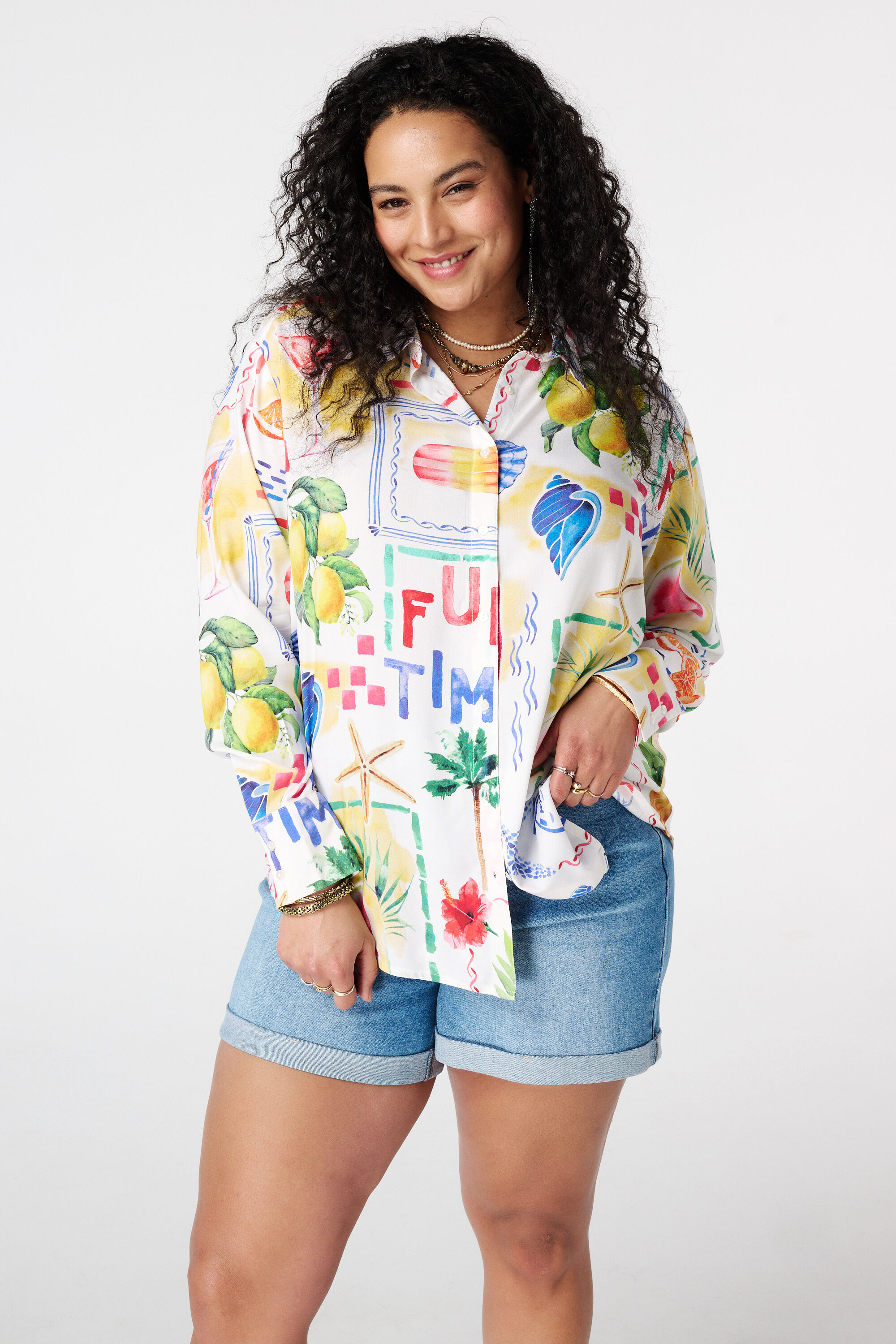 Blouse avec imprim&eacute; tropical