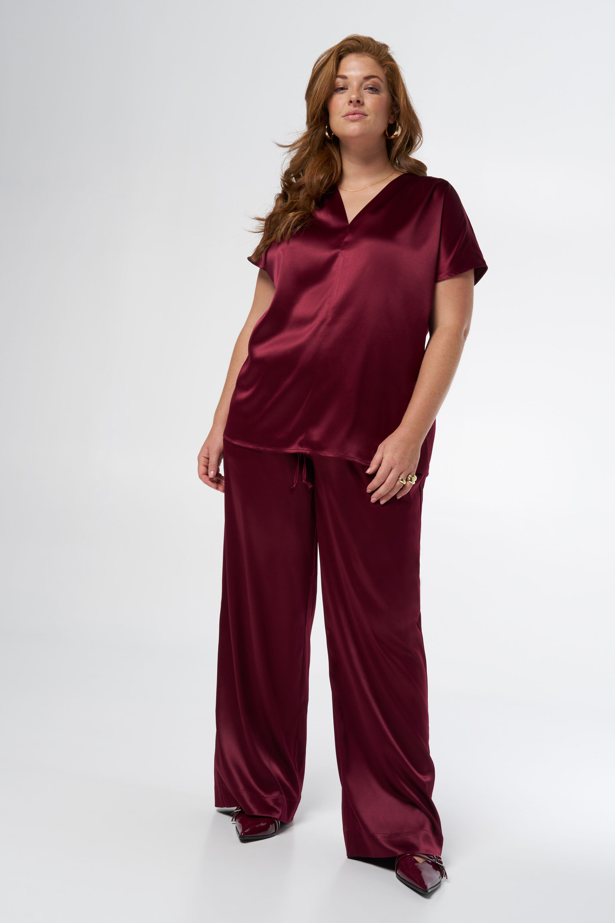 Chemisier &agrave; l'aspect satin&eacute; image number 5