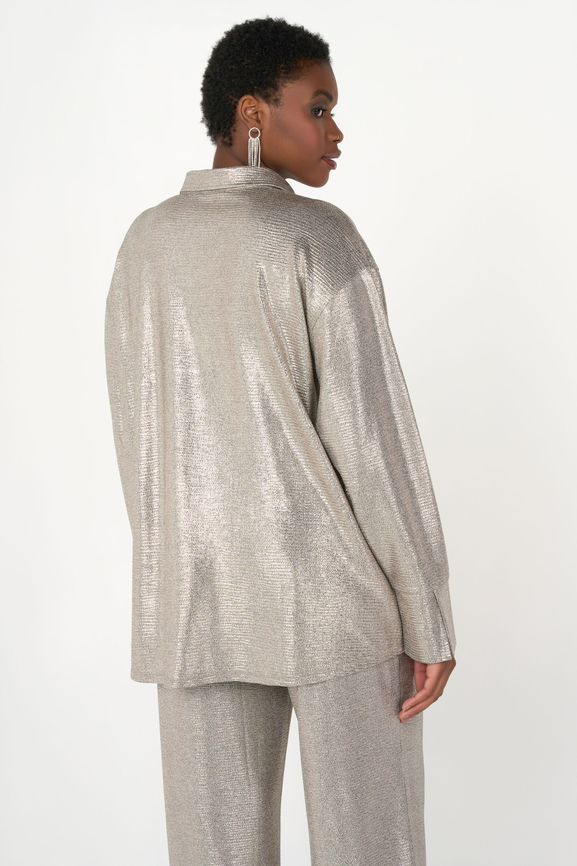 T-shirt avec collier  image number 3