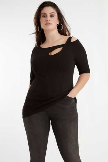 Haut avec partie ajour&eacute;e