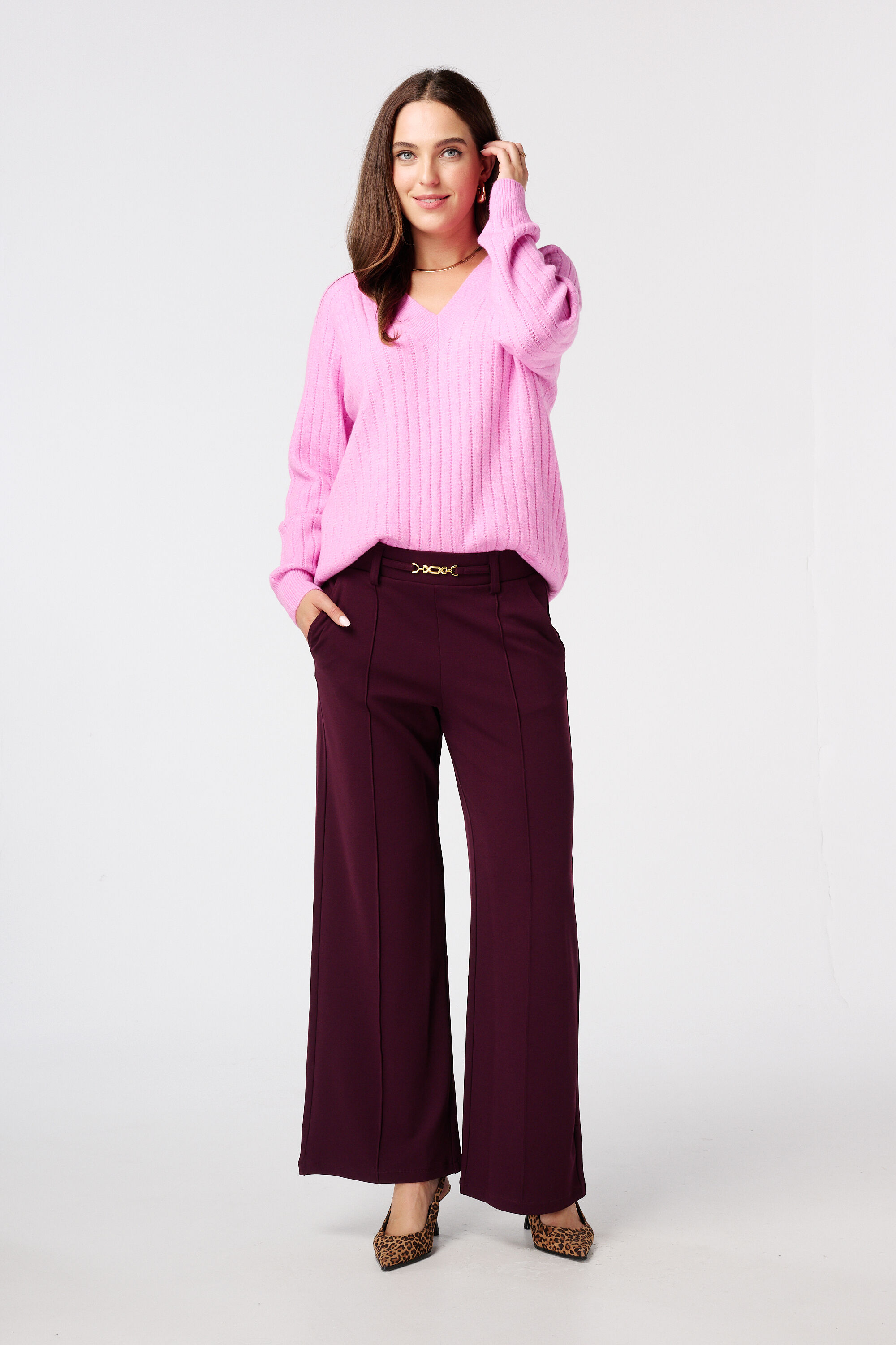 Pull finement tricot&eacute; avec motif image number 5