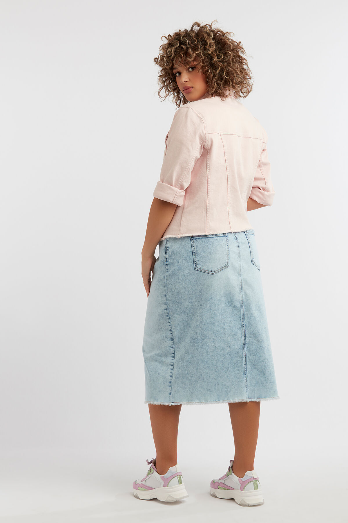 Veste &agrave; bords effiloch&eacute;s image number 7