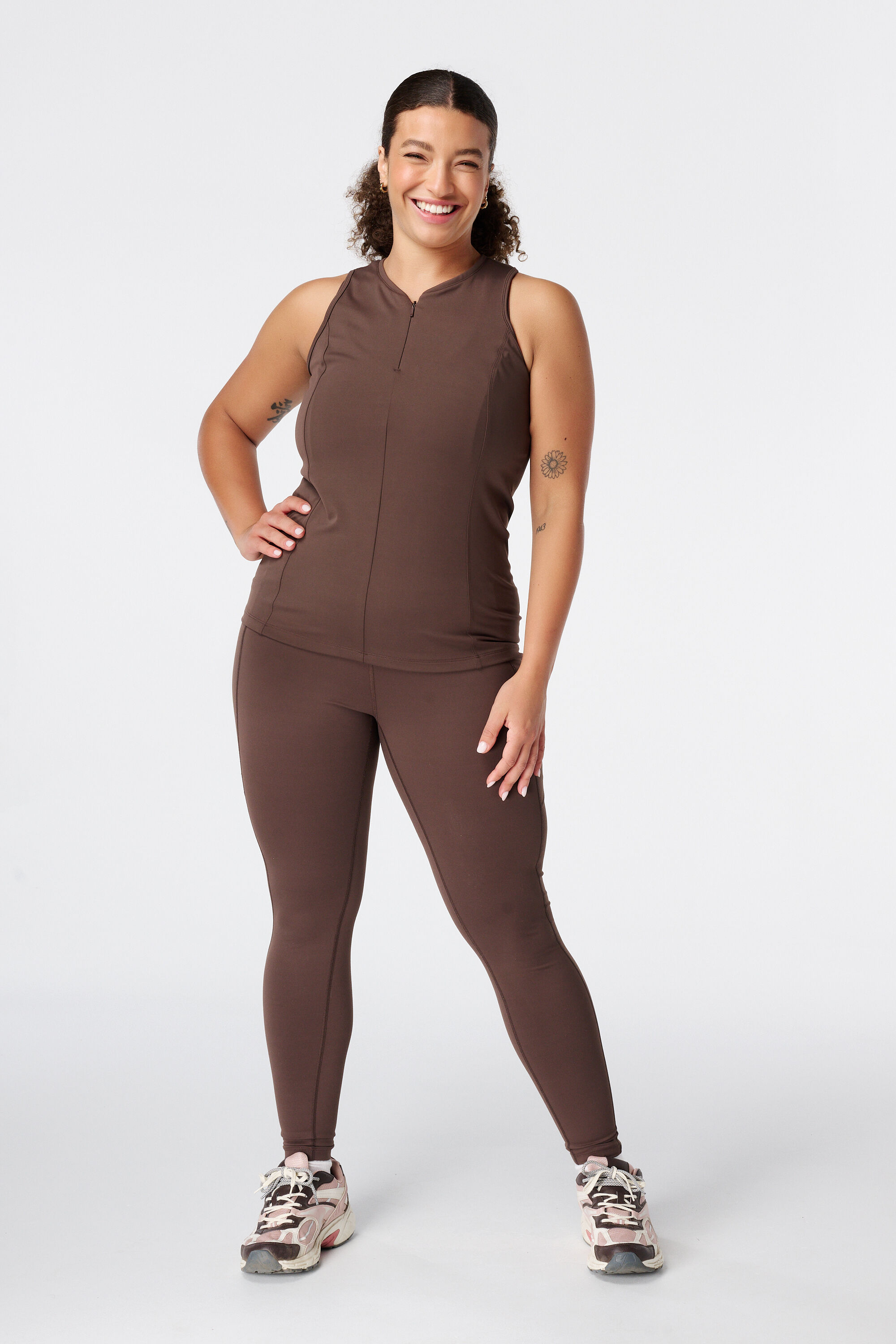 Legging de sport avec poches lat&eacute;rales image number 0