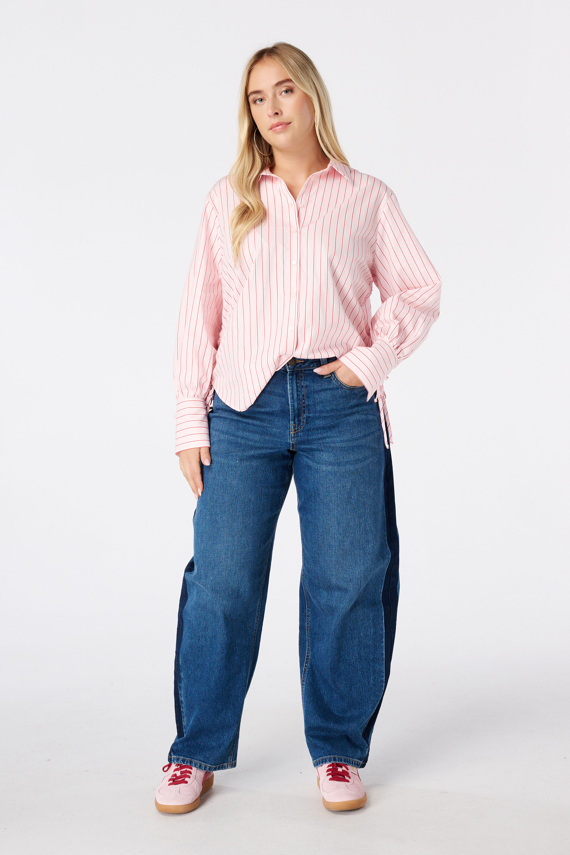Blouse ray&eacute;e image number 5