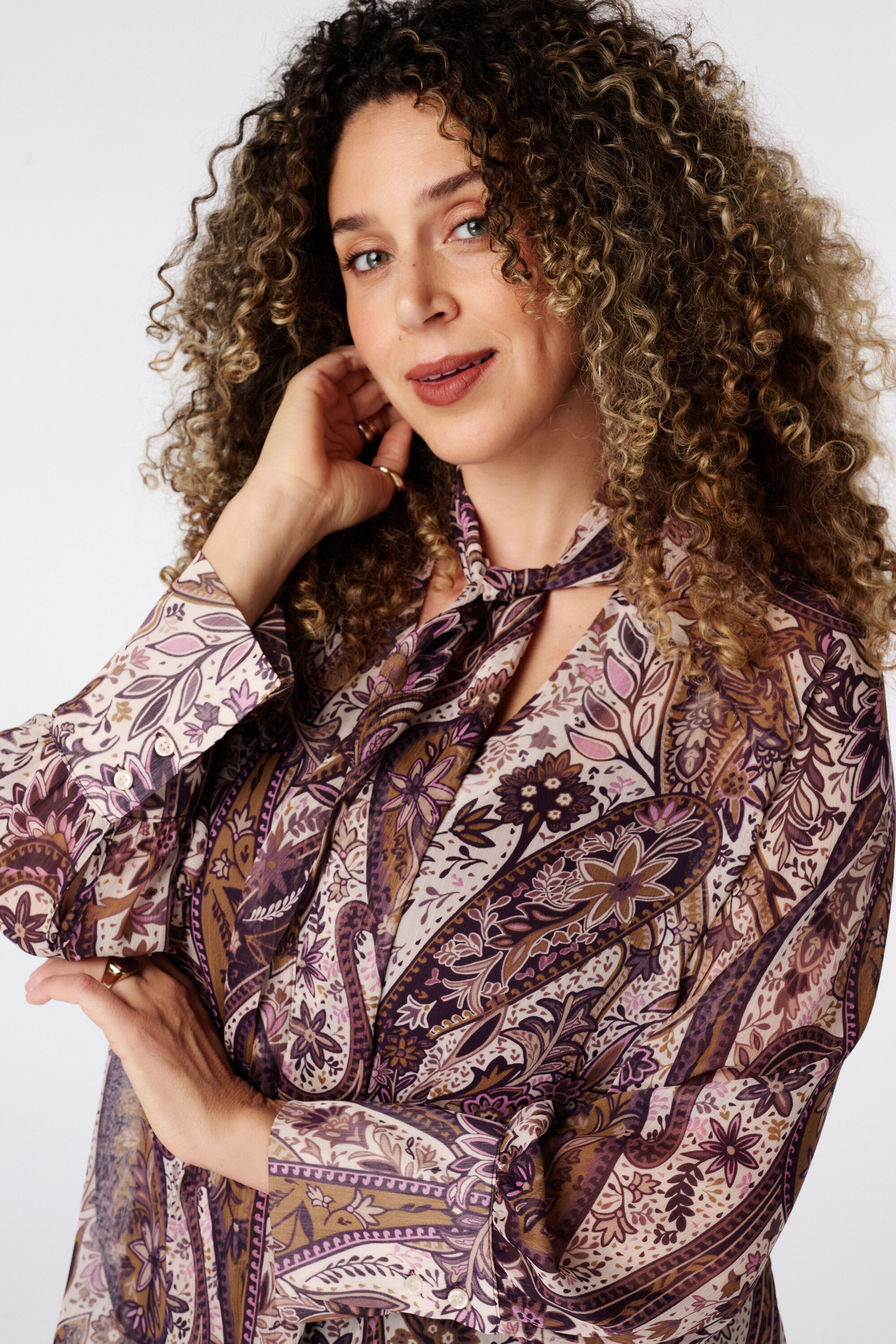 Blouse avec foulard image number 4