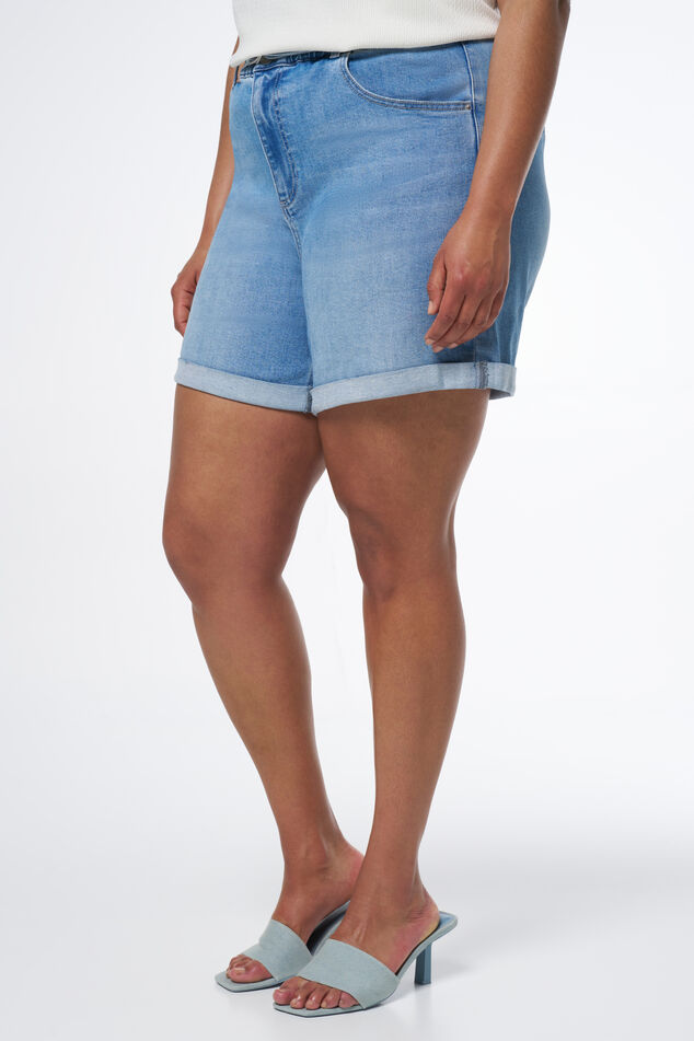 Short en jean avec ceinture image number 5