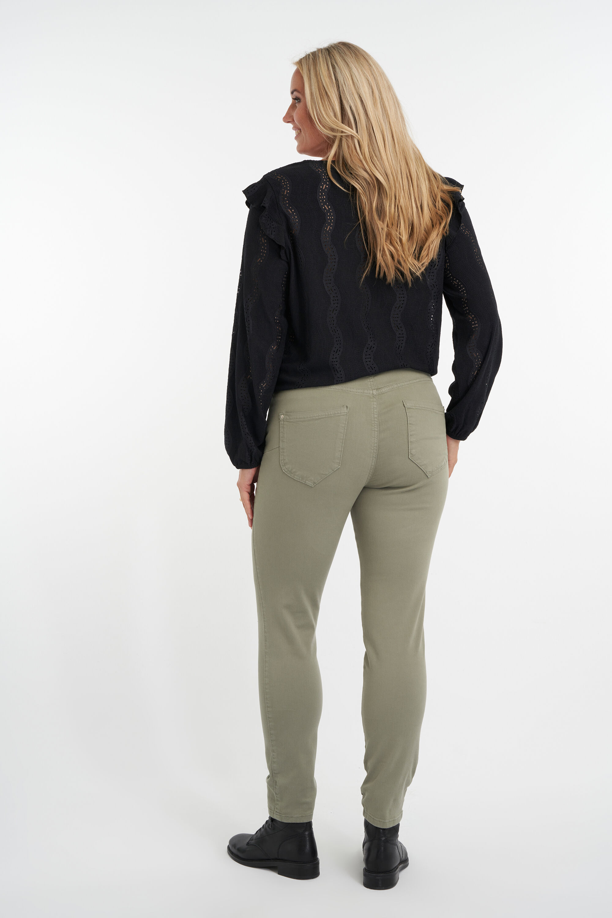 Jean slim  image number 3