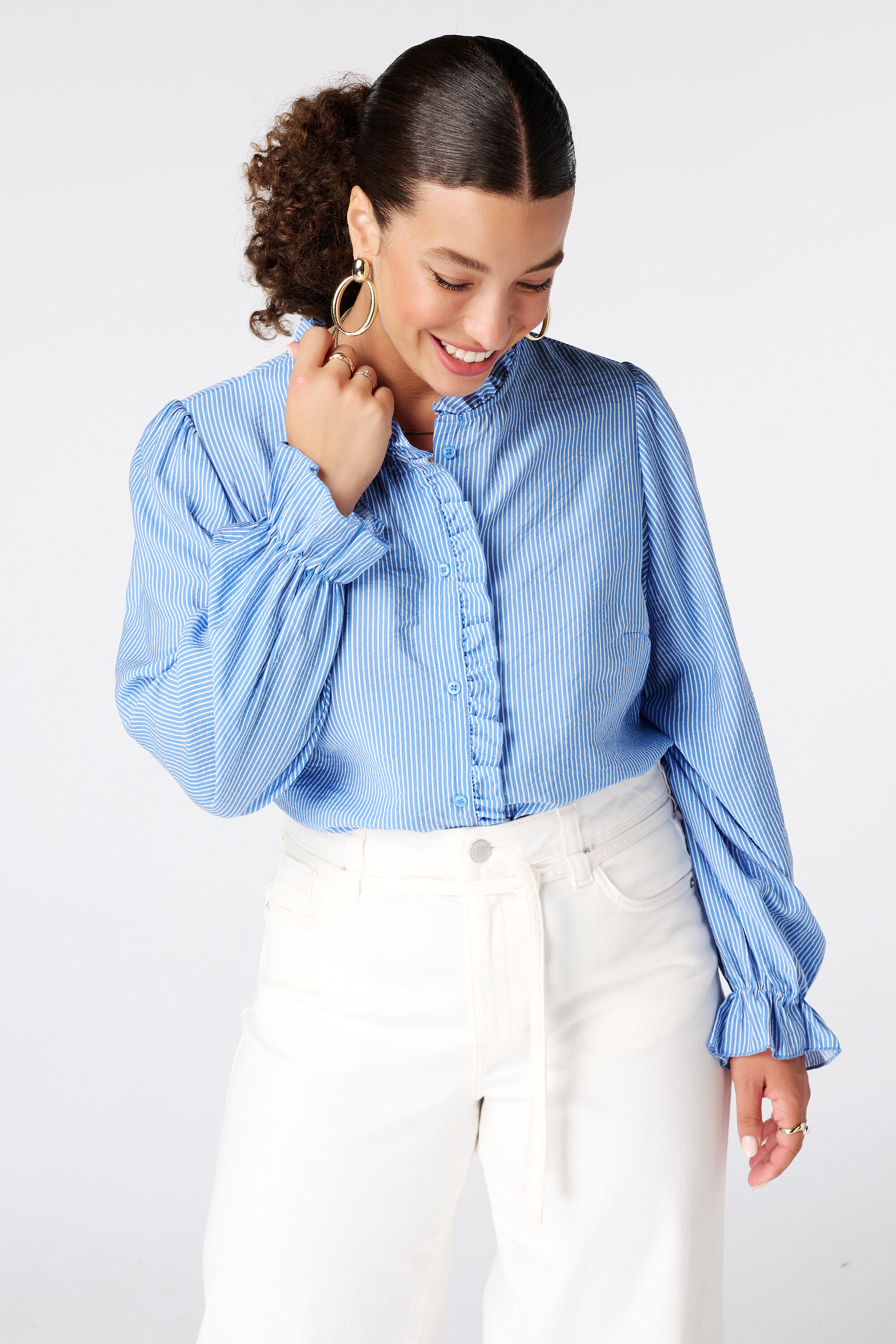 Blouse &agrave; volants